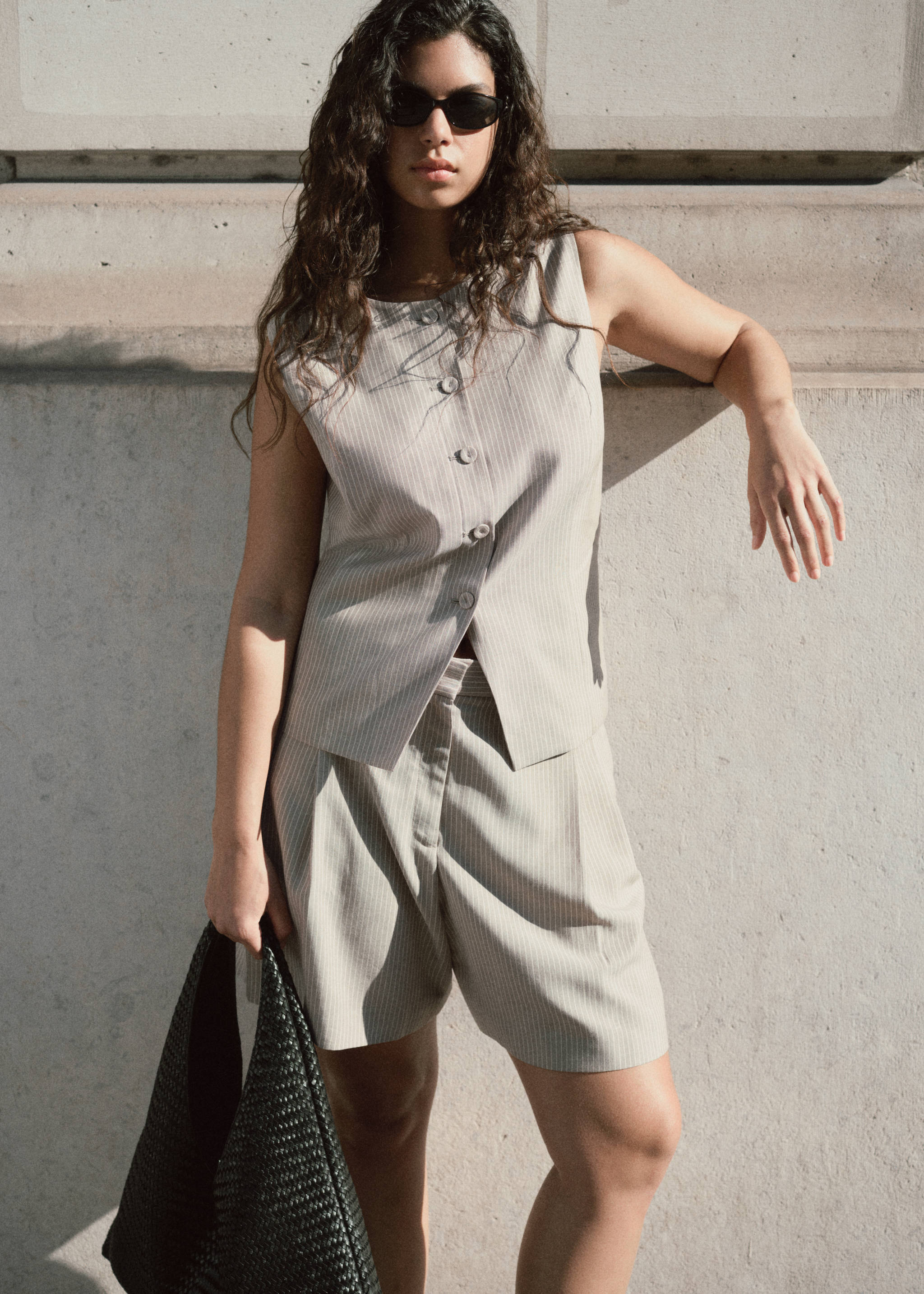 Striped suit bermuda shorts - Details of the article 7