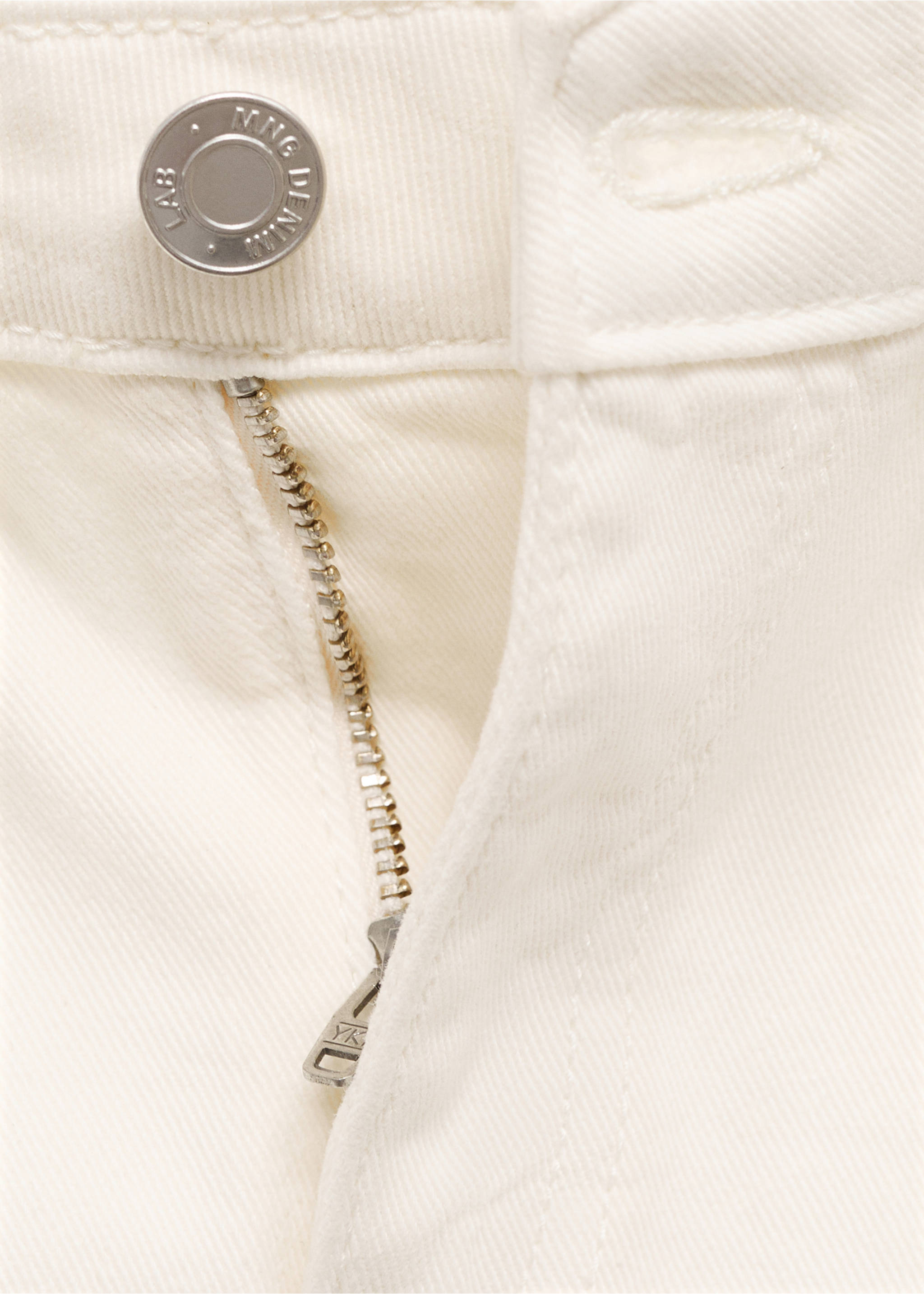 Denim cargo skirt - Details of the article 8, Ecru. Ref: 87087670-00.