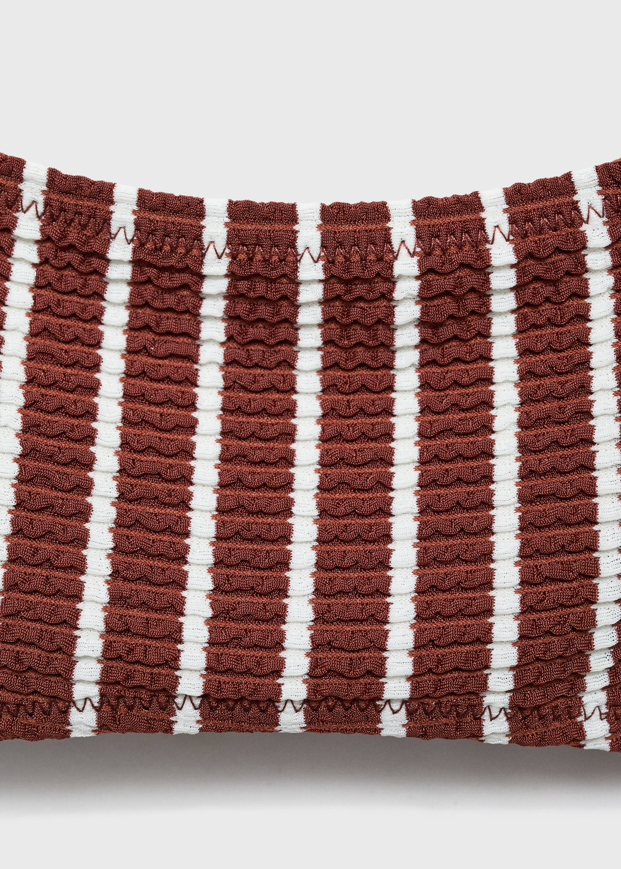 null - Details of the article 0