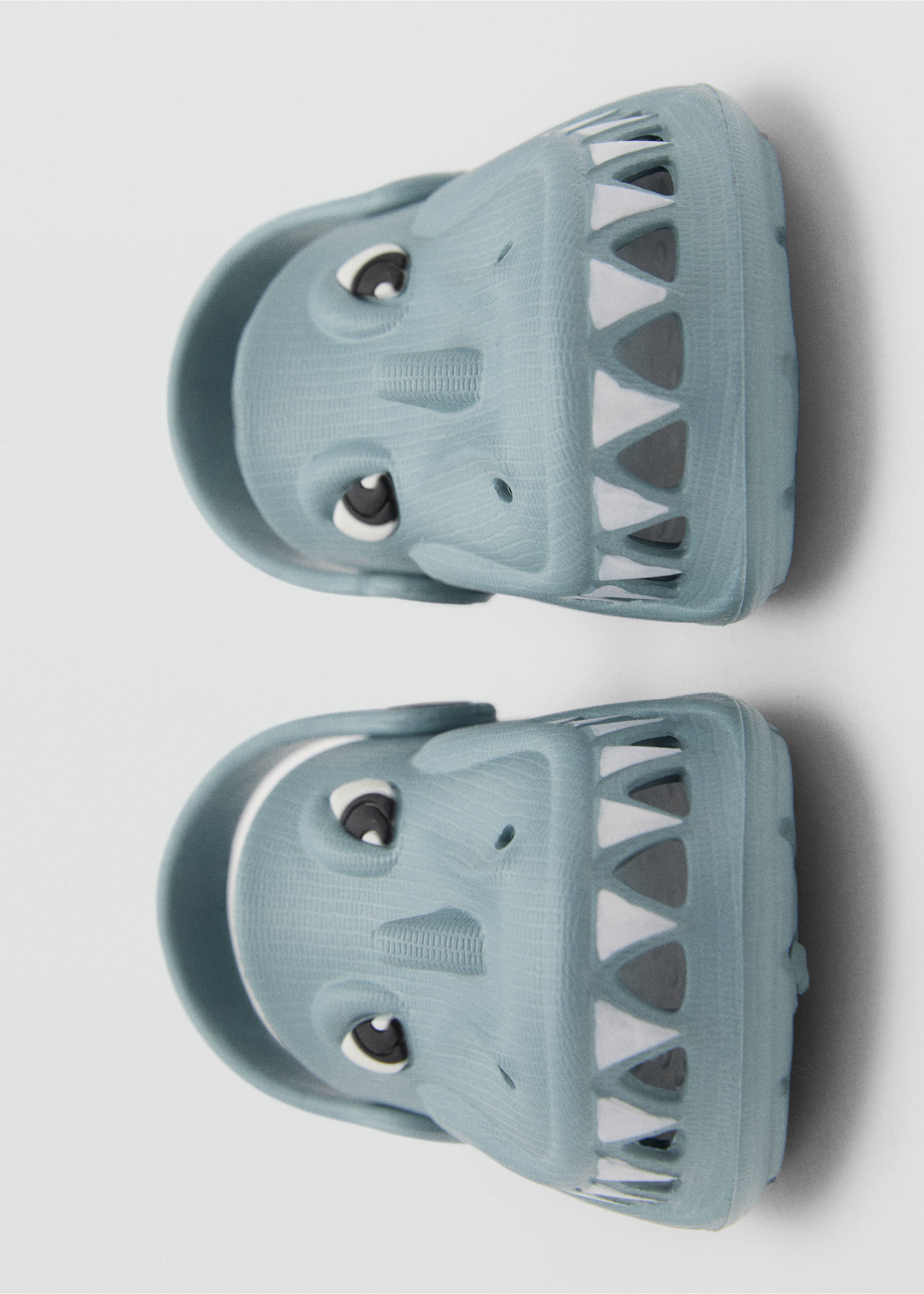 Flip-Flops mit Drachenmotiv - Detail des Artikels 2, Himmelblau. Ref: 87087685-00.