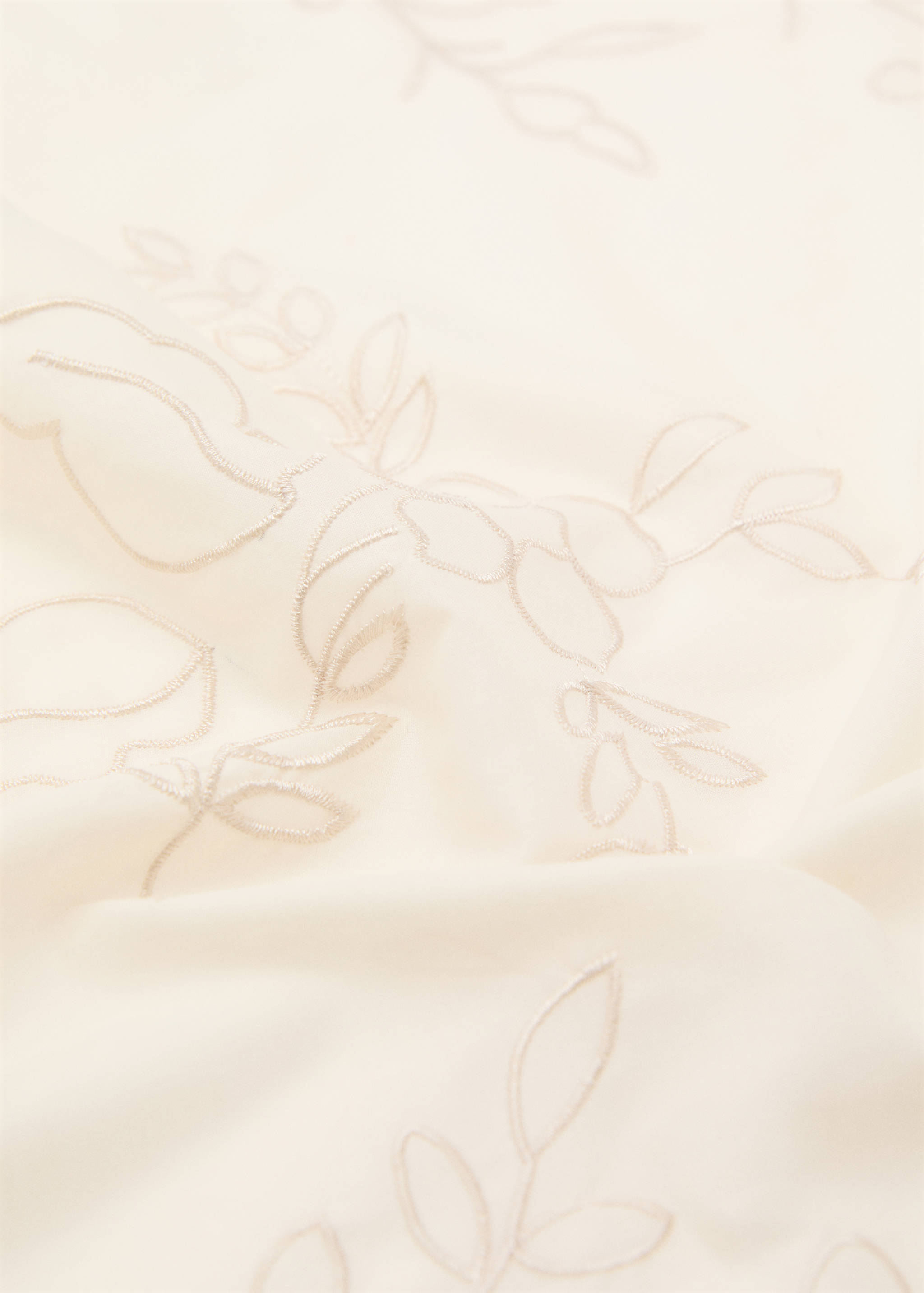 Floral-embroidered cotton handkerchief - Medium plane