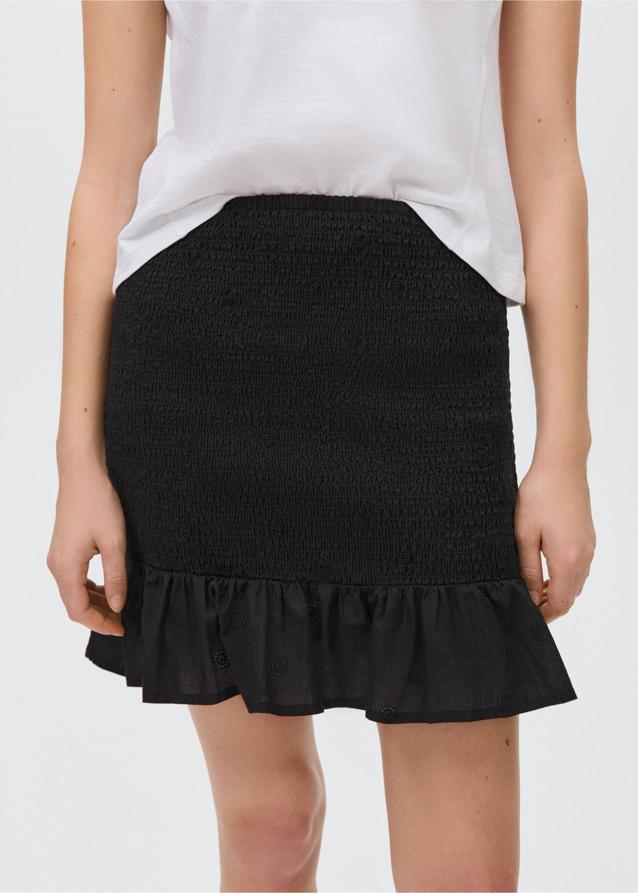 Ruffled gathered mini skirt - Medium plane, Black. Ref: 87087692-00.