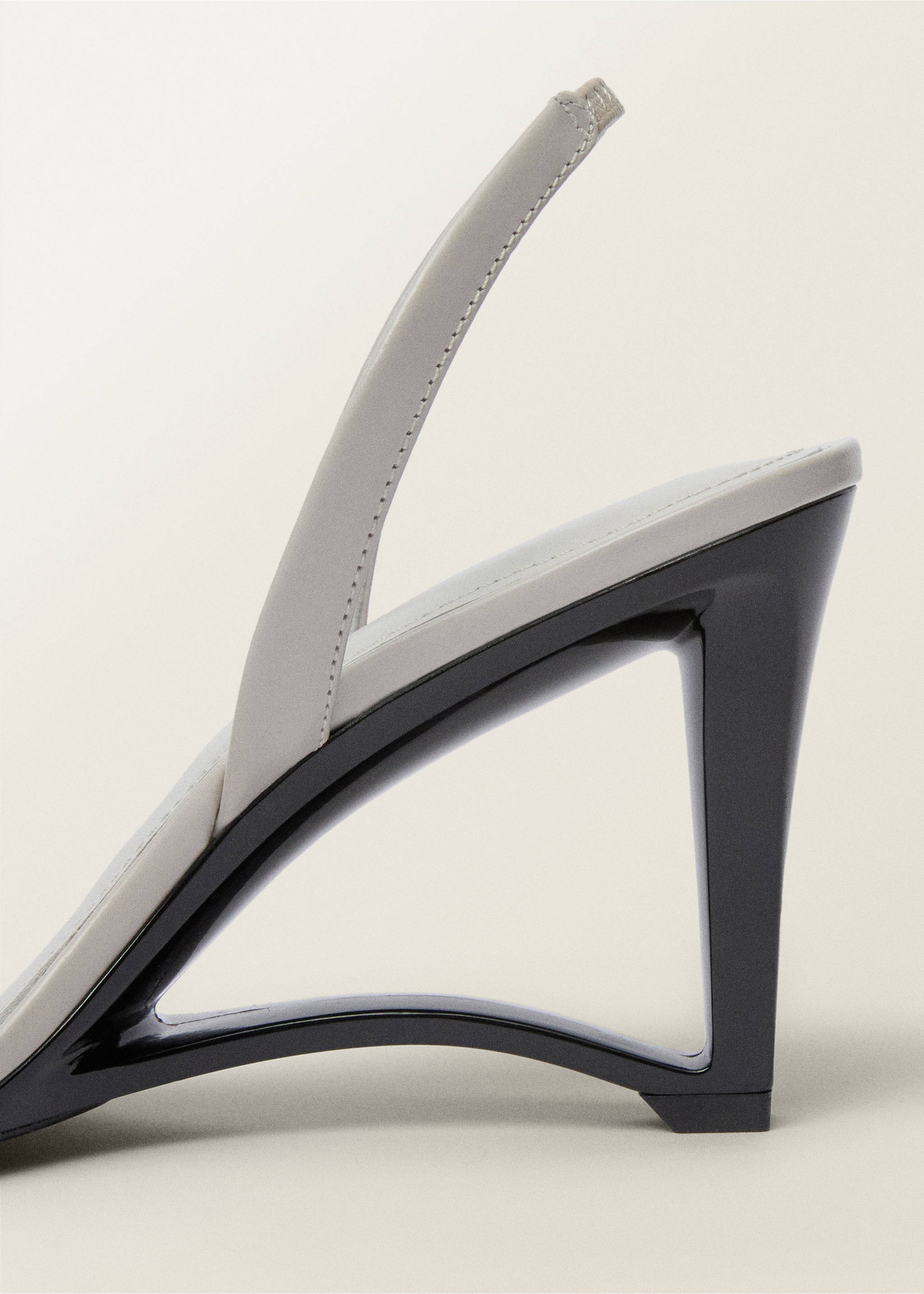 Leather wedge-heel sandals - Details of the article 1, Ice Grey. Ref: 87087711-00.