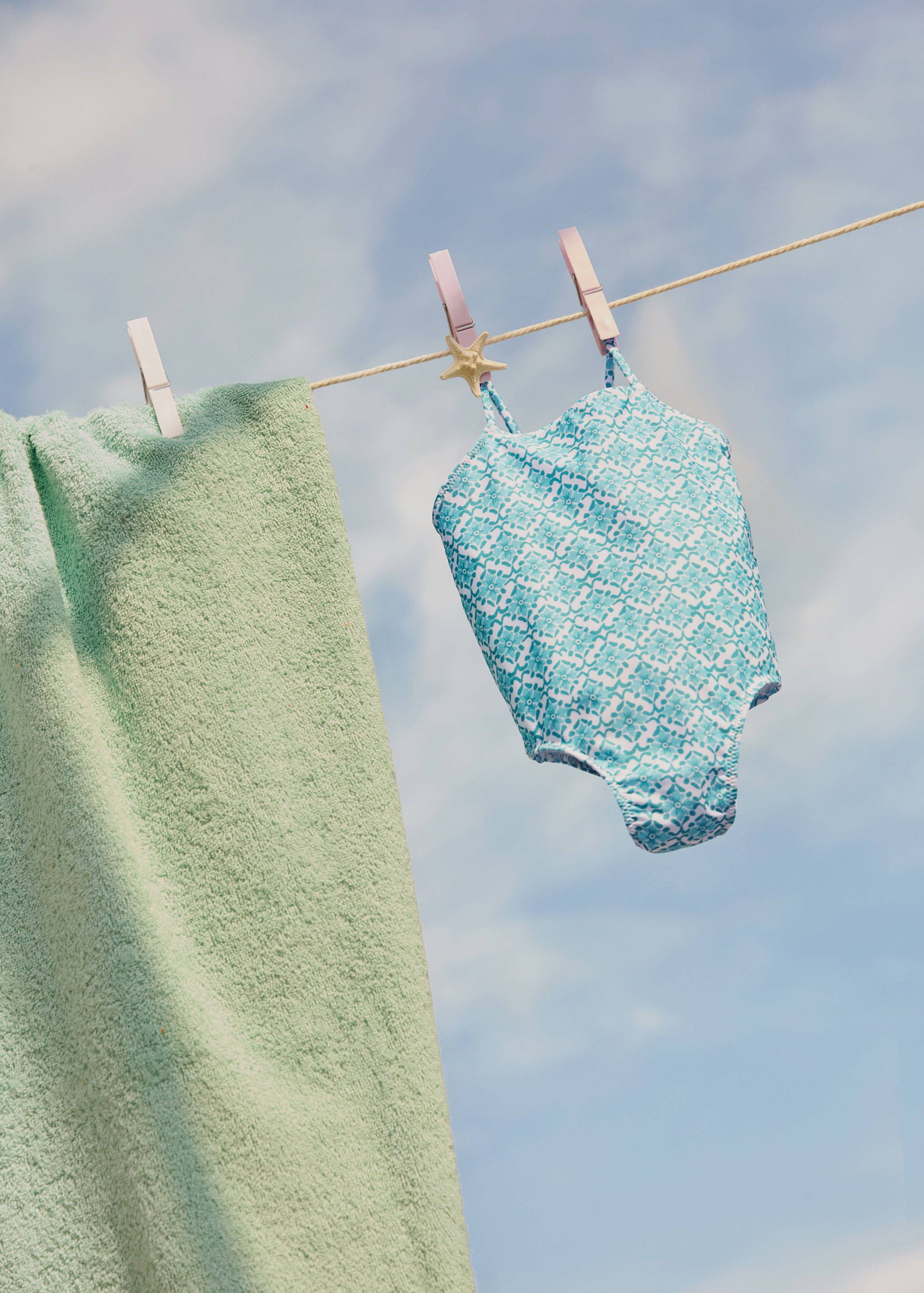 Floral print swimsuit - Details of the article 5