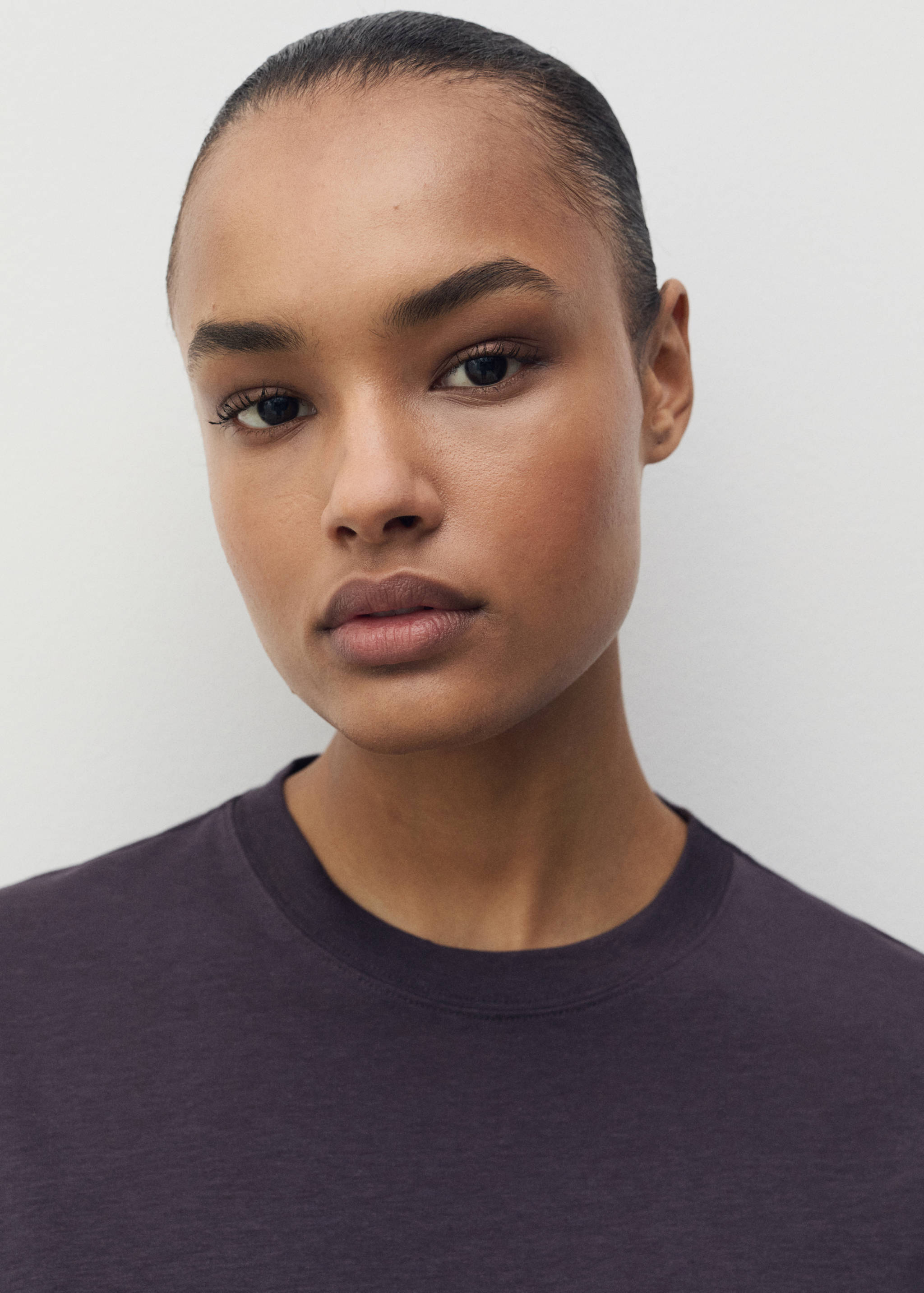 Kurzärmliges T-Shirt aus Lyocell - Detail des Artikels 1