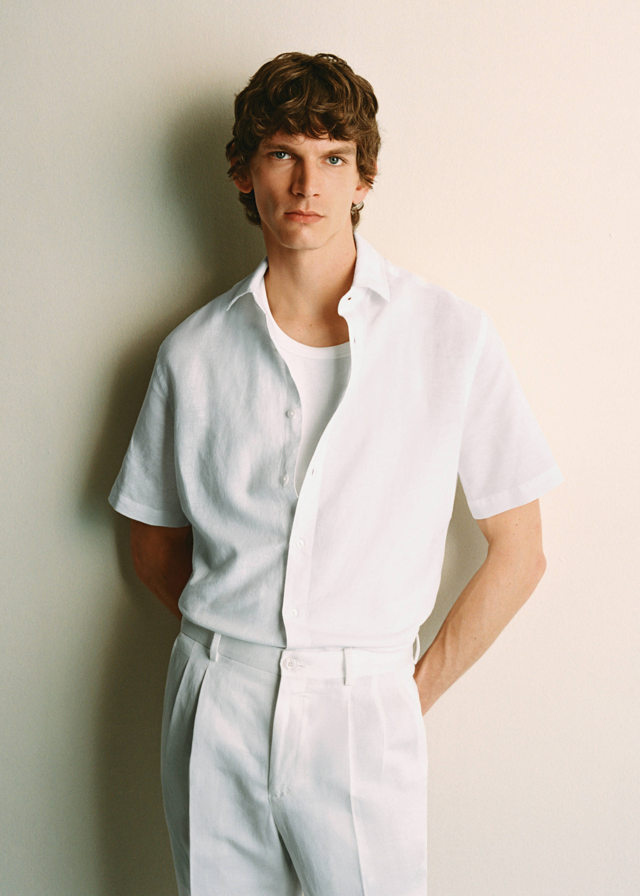 Short sleeve linen-blend shirt - Details of the article 5