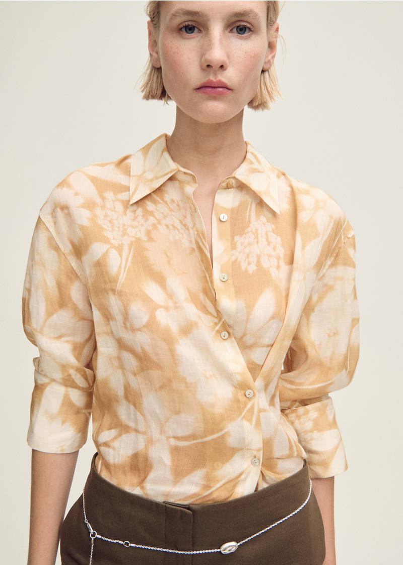 Ramie shirt with multi-position closure - Mustard