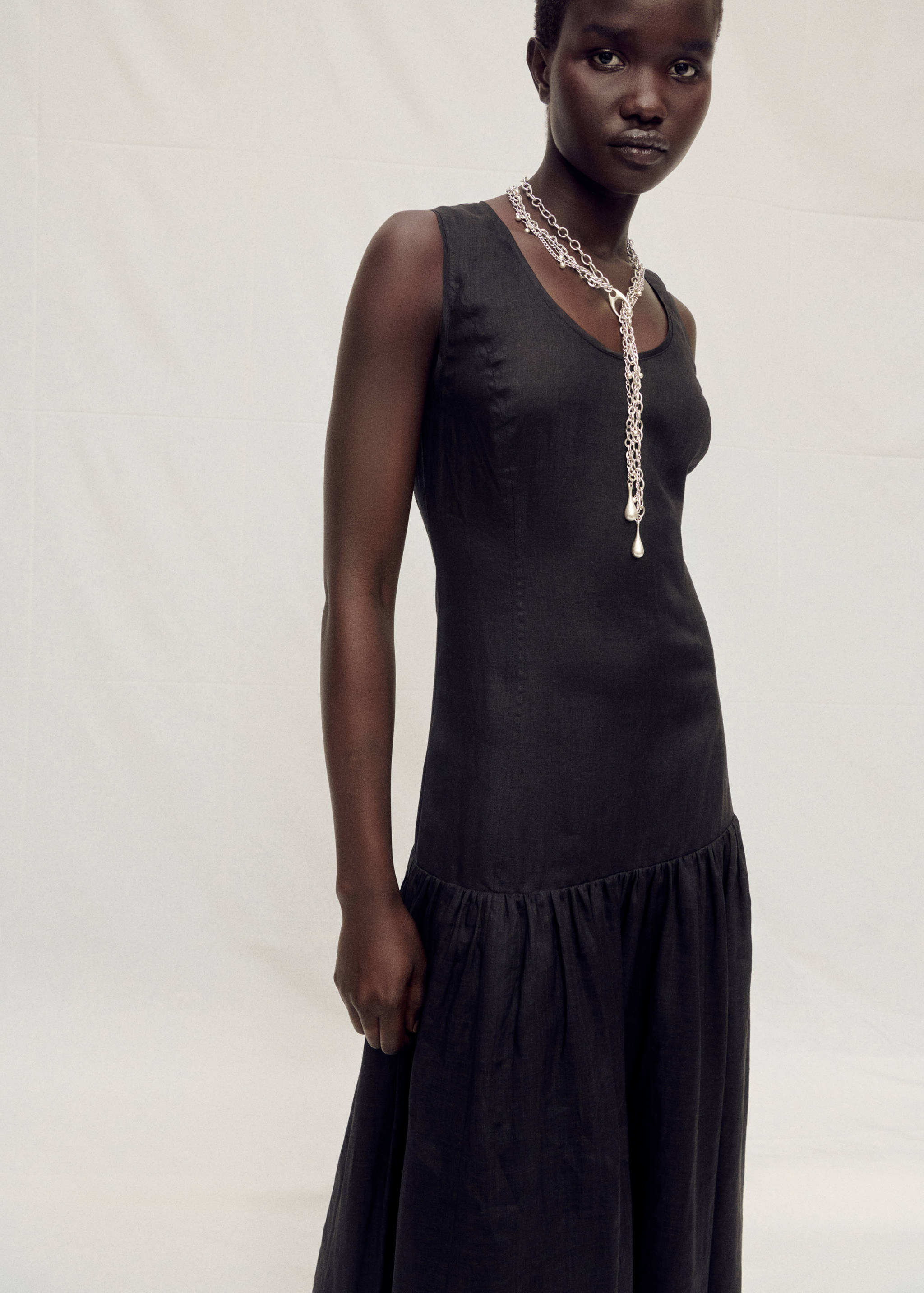 Long linen dress with gathered panel - Medium plane