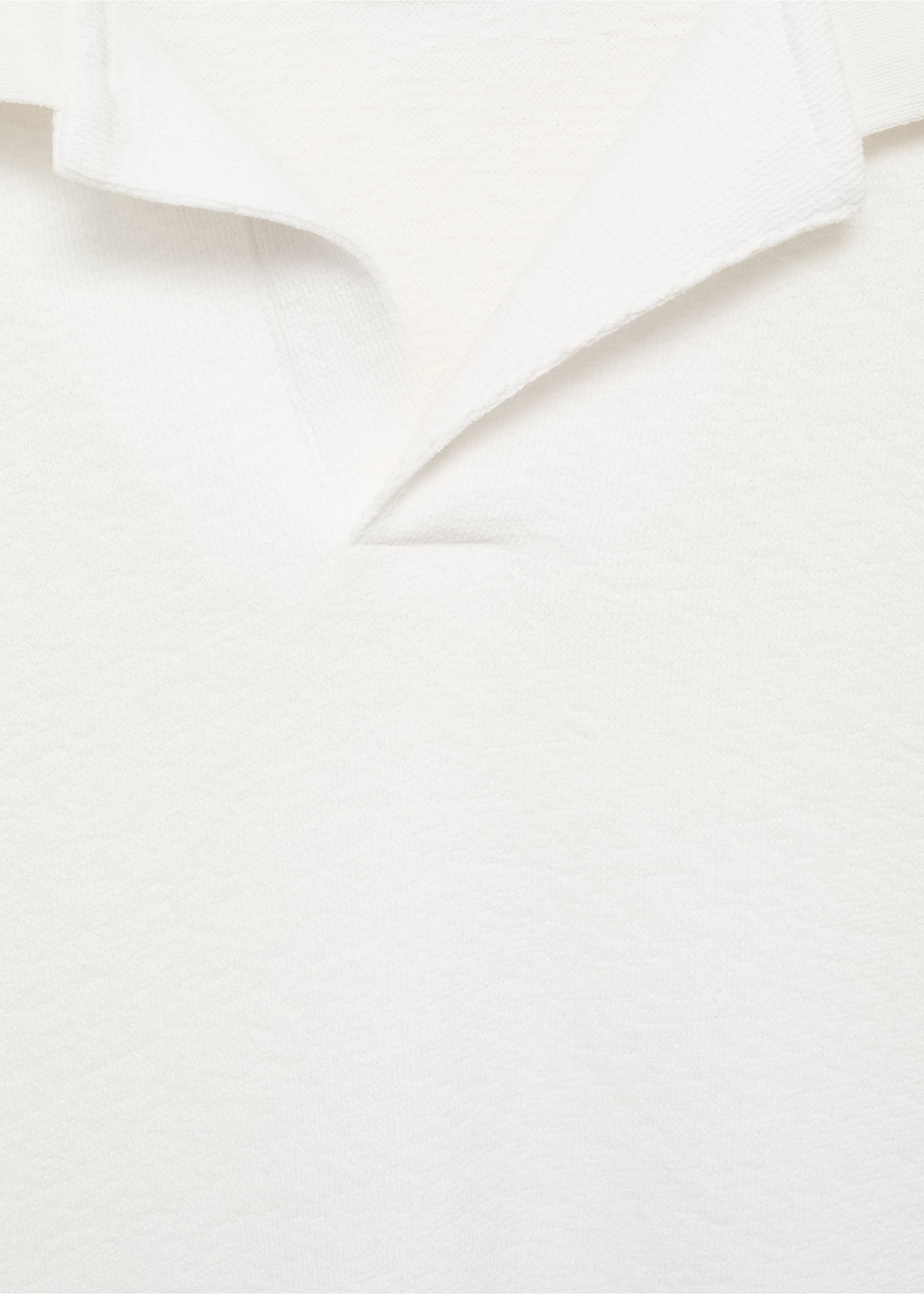 Polo algodón relaxed fit textura - Detalle del artículo 8, Crudo. Ref: 87087901-00.