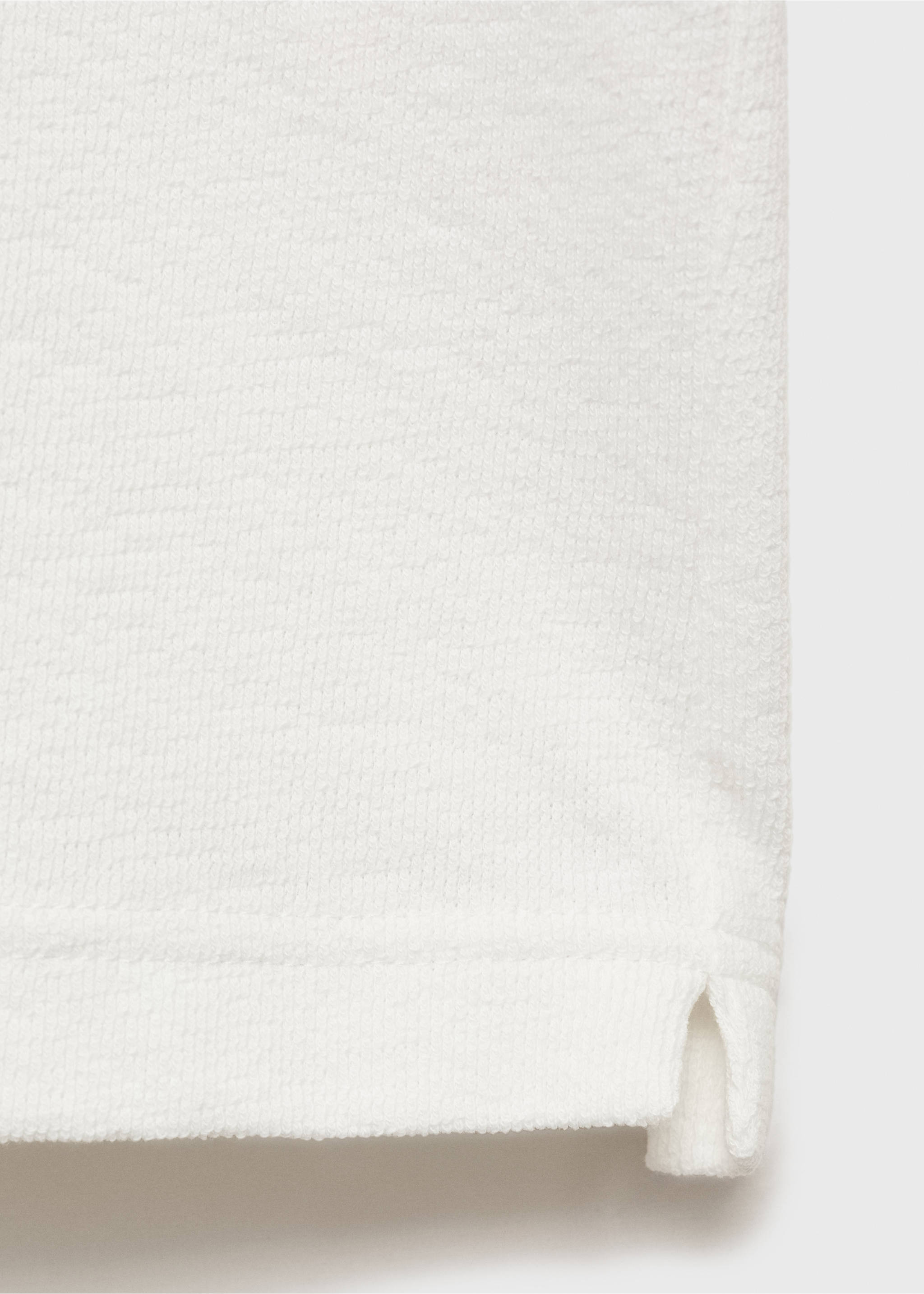 Polo algodón relaxed fit textura - Detalle del artículo 0, Crudo. Ref: 87087901-00.