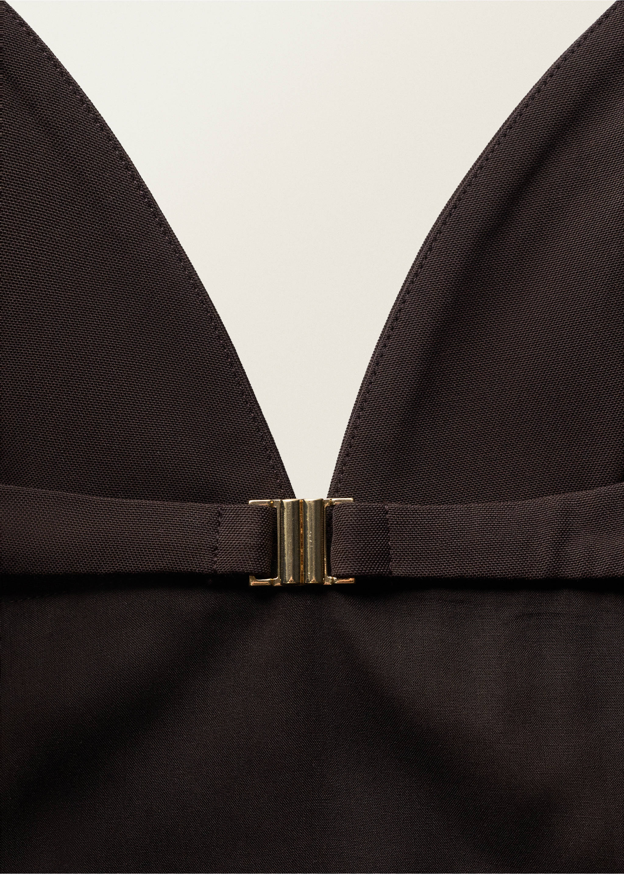 Rückenfreies Top mit V-Ausschnitt - Detail des Artikels 8, Braun. Ref: 87087904-00.