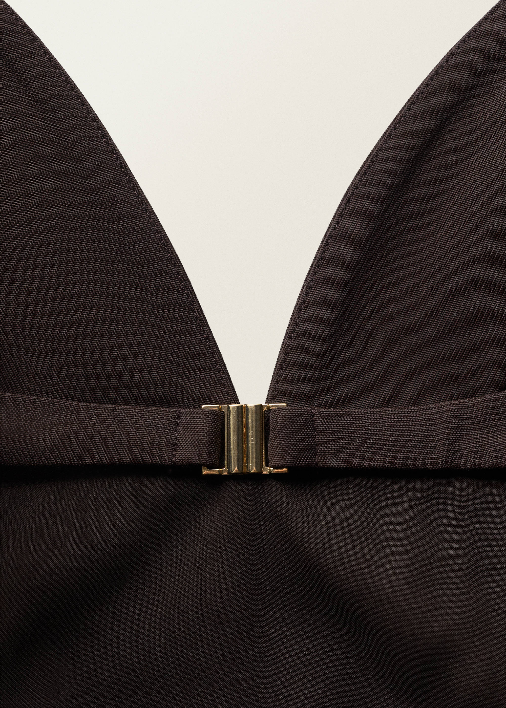 Rückenfreies Top mit V-Ausschnitt - Detail des Artikels 8