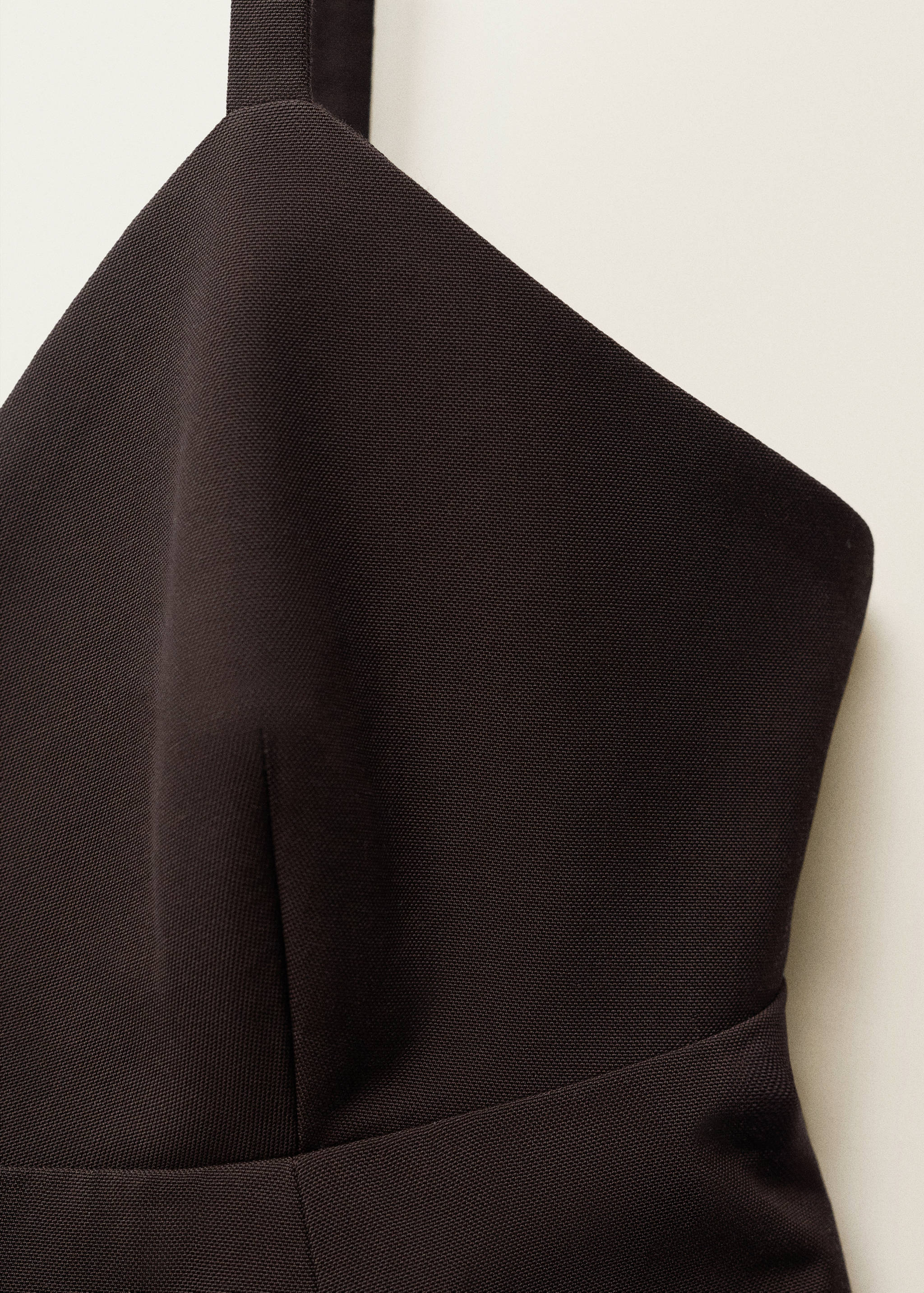 Rückenfreies Top mit V-Ausschnitt - Detail des Artikels 0