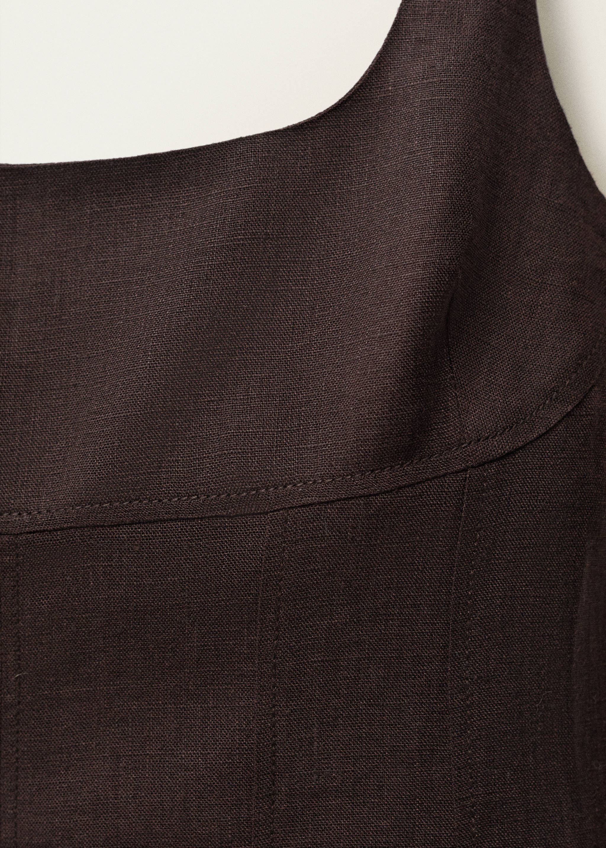 Linen midi-dress with front opening - Details of the article 8