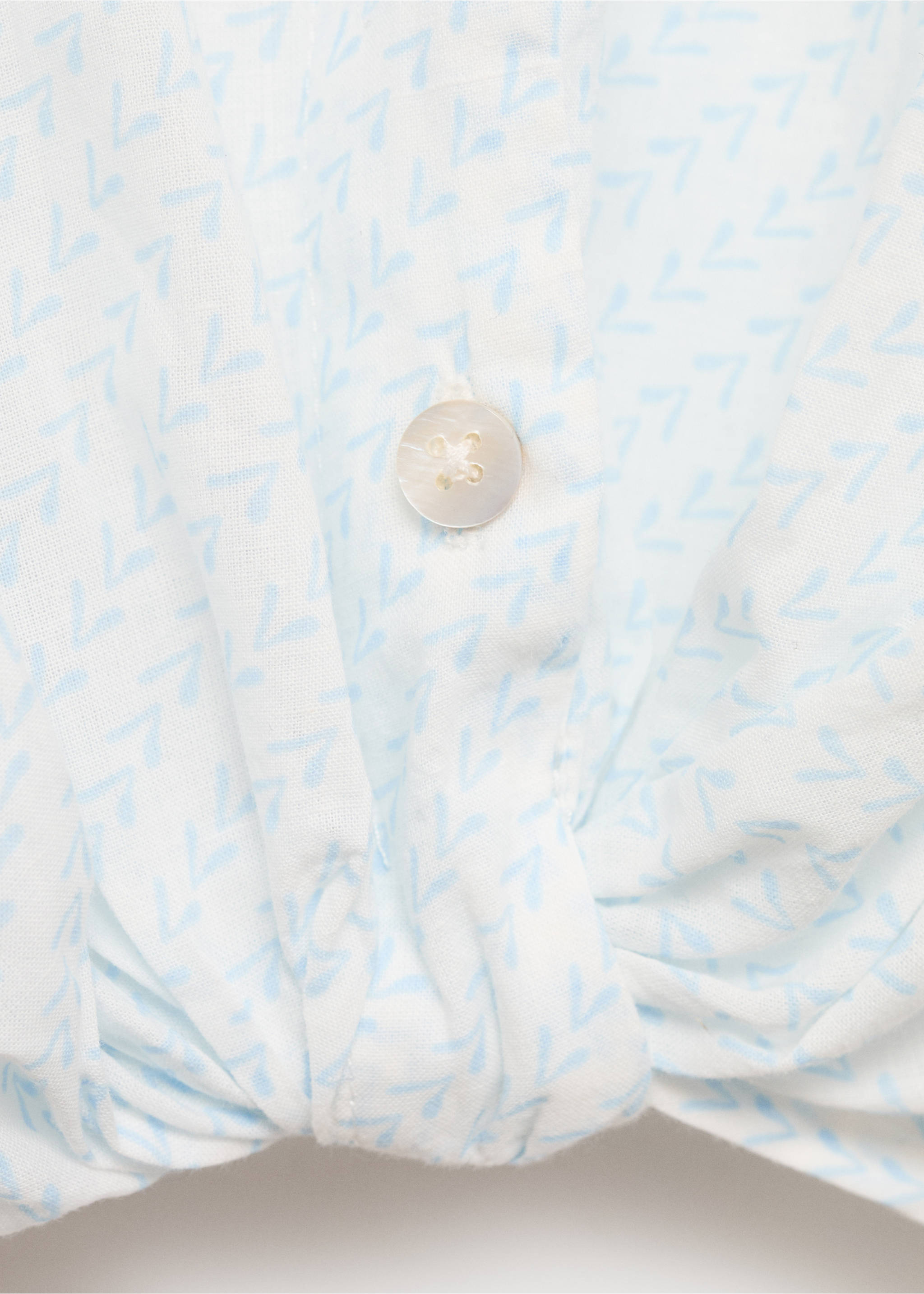 Crop blouse met knoop - Detail van het artikel 0, Hemelsblauw. Ref: 87088267-00.