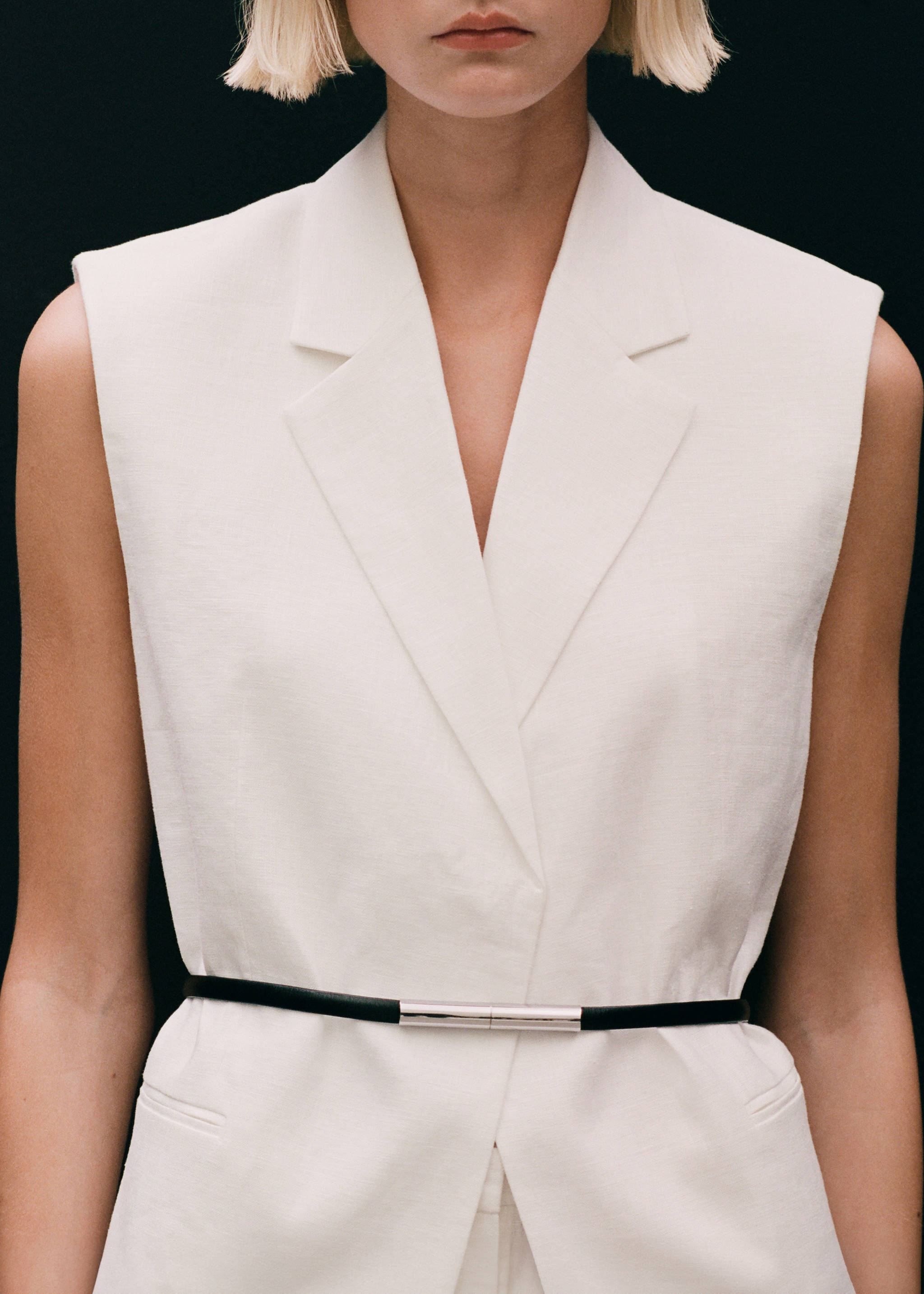 Chaleco traje lino - Detalle del artículo 7, Blanco roto. Ref: 87088639-00.