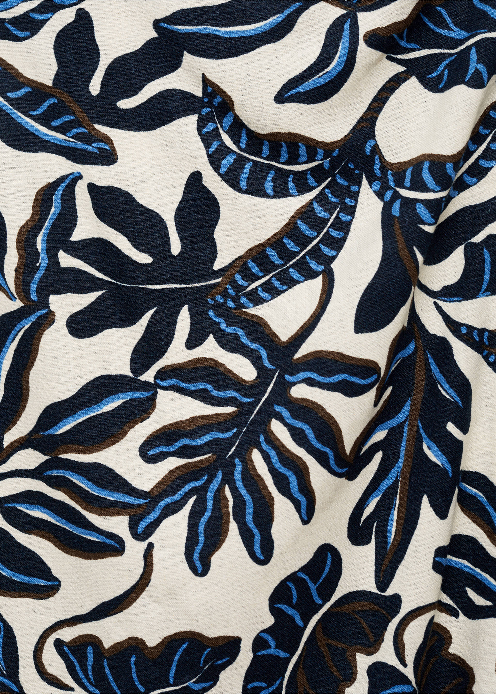 Linnen rok met knoopdetail - Detail van het artikel 8, Ecru. Ref: 87088645-00.