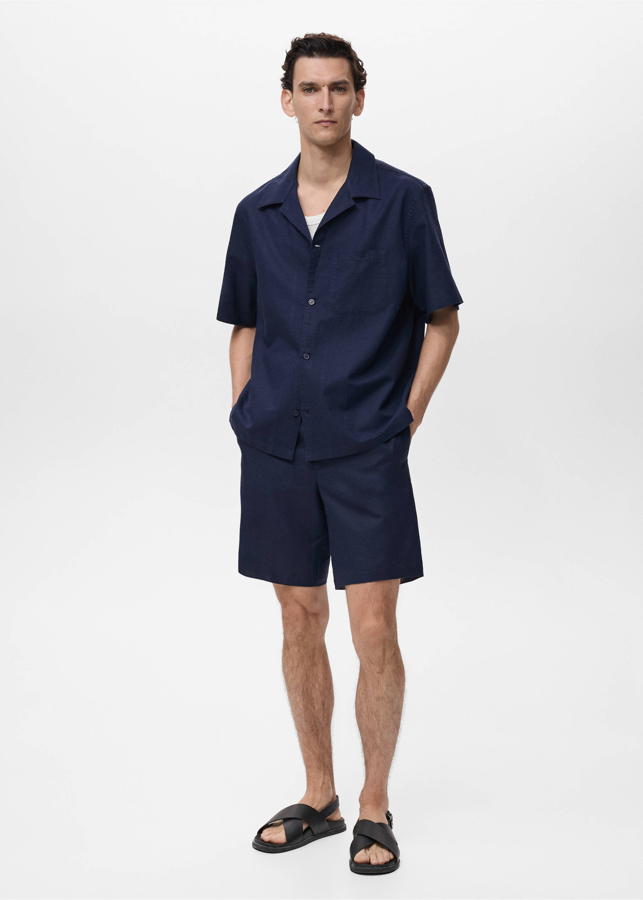 Cotton-linen blend bermuda shorts - Details of the article 9, Petrol Blue. Ref: 87089204-00.
