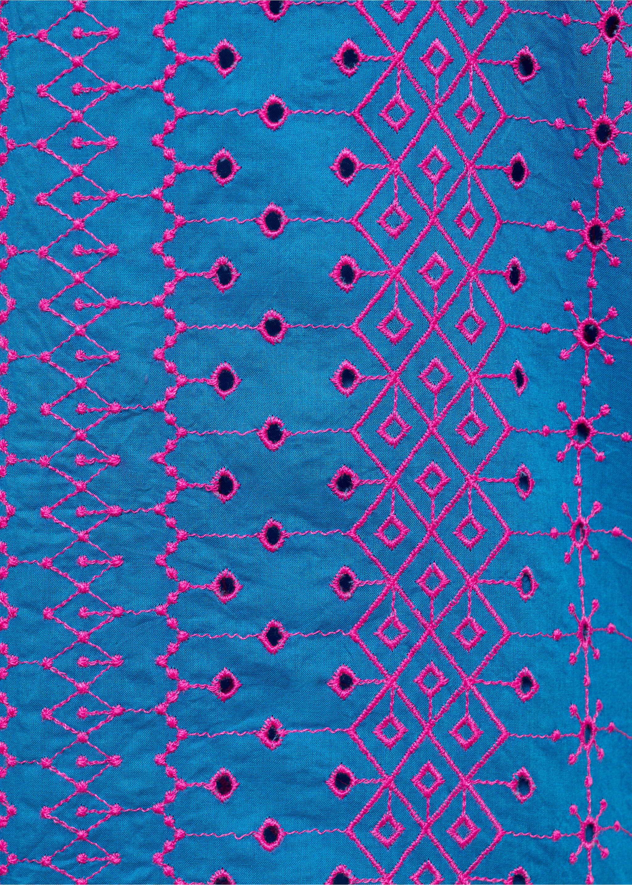 Hose mit kontrastierender Schweizer Stickerei - Detail des Artikels 8, Elektrischblau. Ref: 87089214-00.