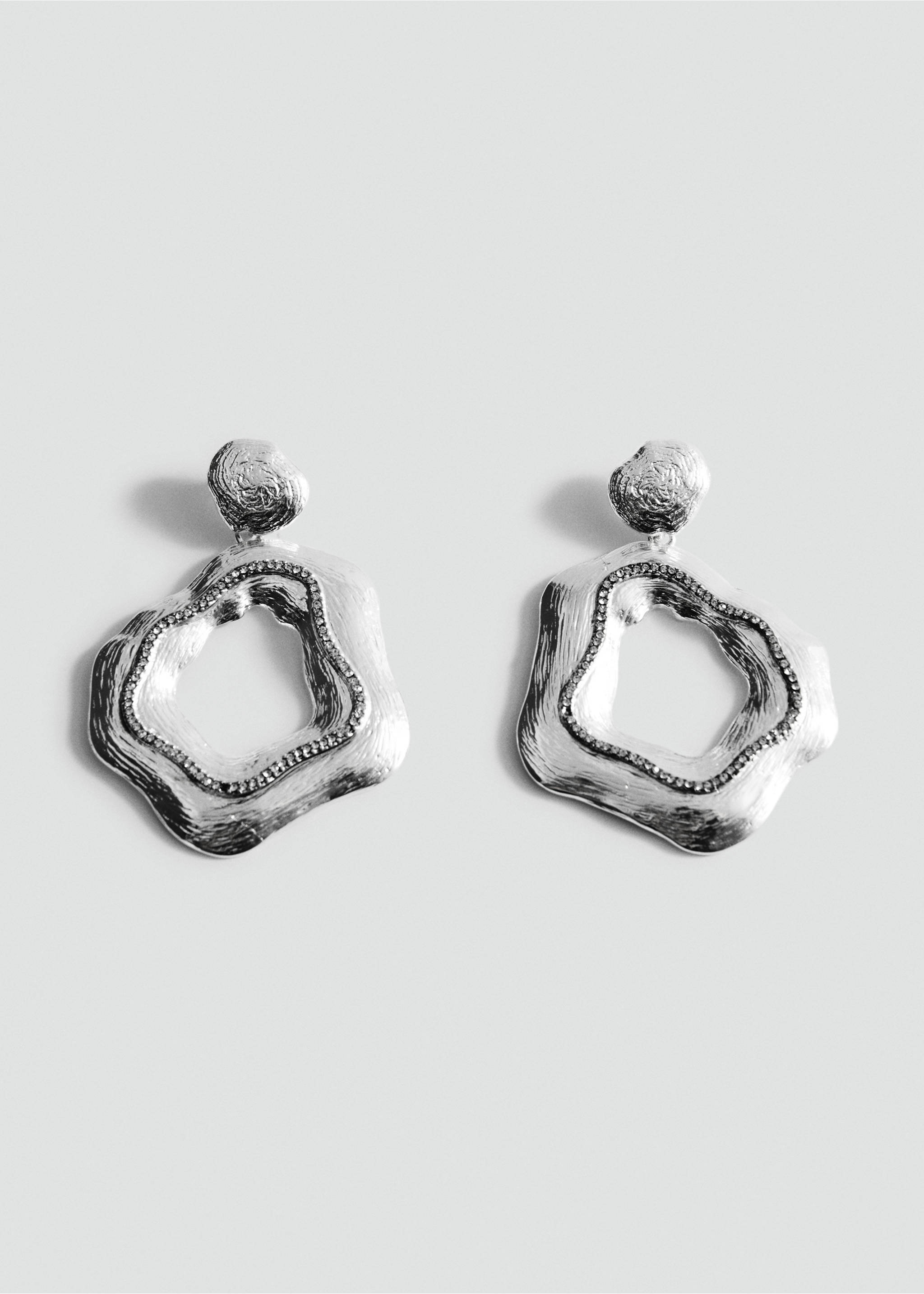Boucles d'oreilles irrégulières texturées - Article sans modèle, Argent. Ref: 87090412-00.