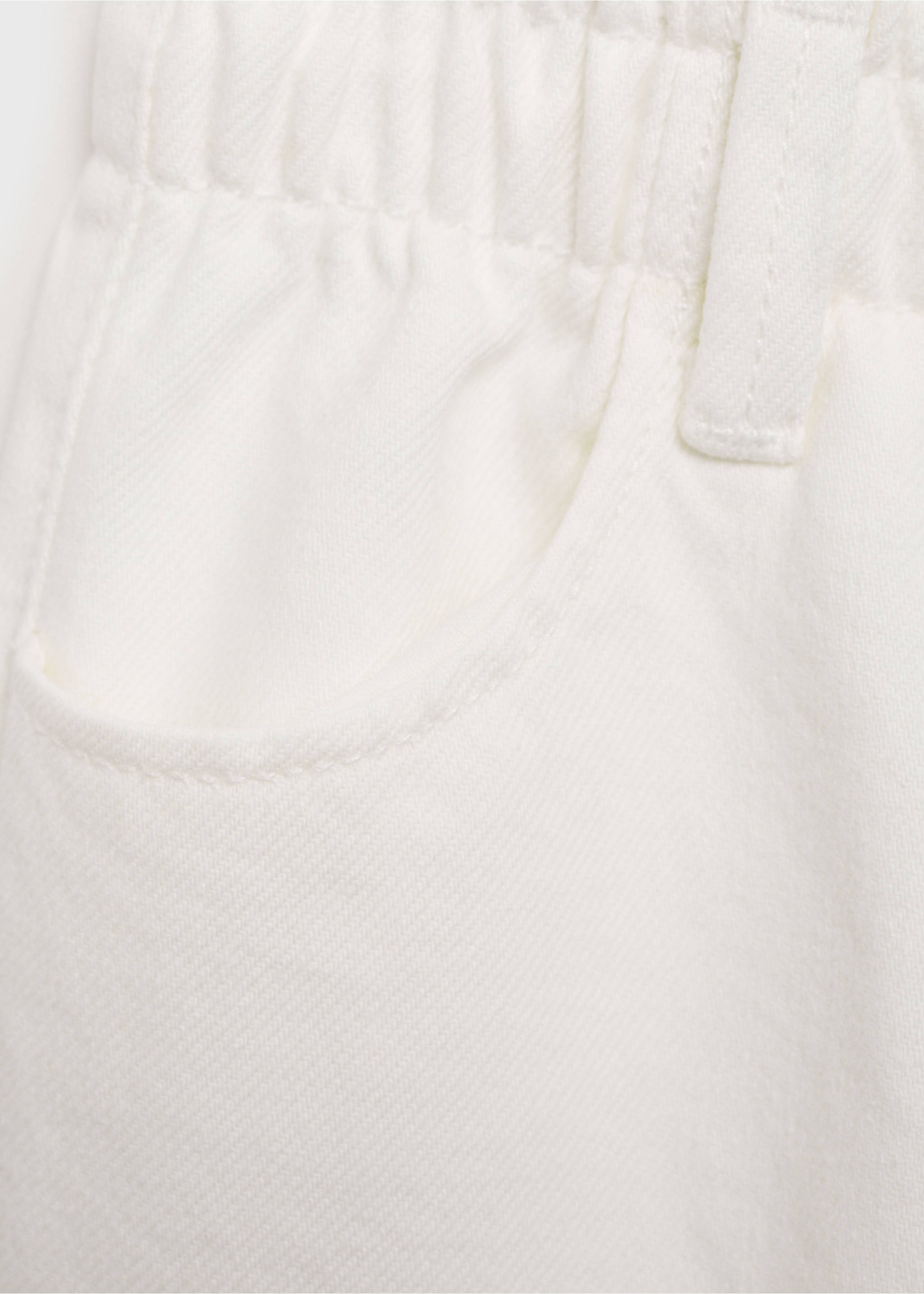 Paperbag-Jeans - Detail des Artikels 0, Cremeweiß. Ref: 87090413-00.