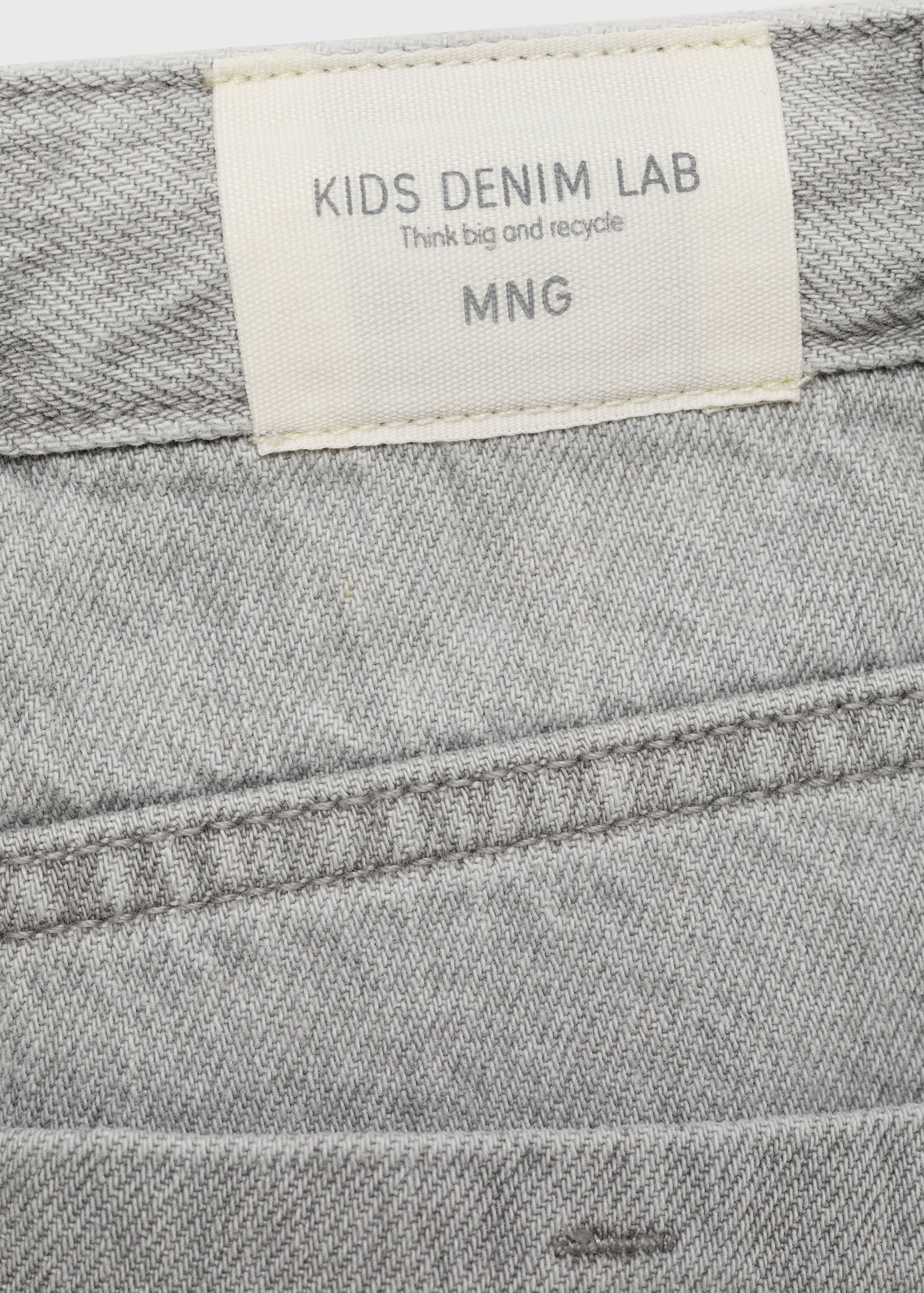 Džíny culottes s roztřepeným spodním lemem - Detail zboží 0