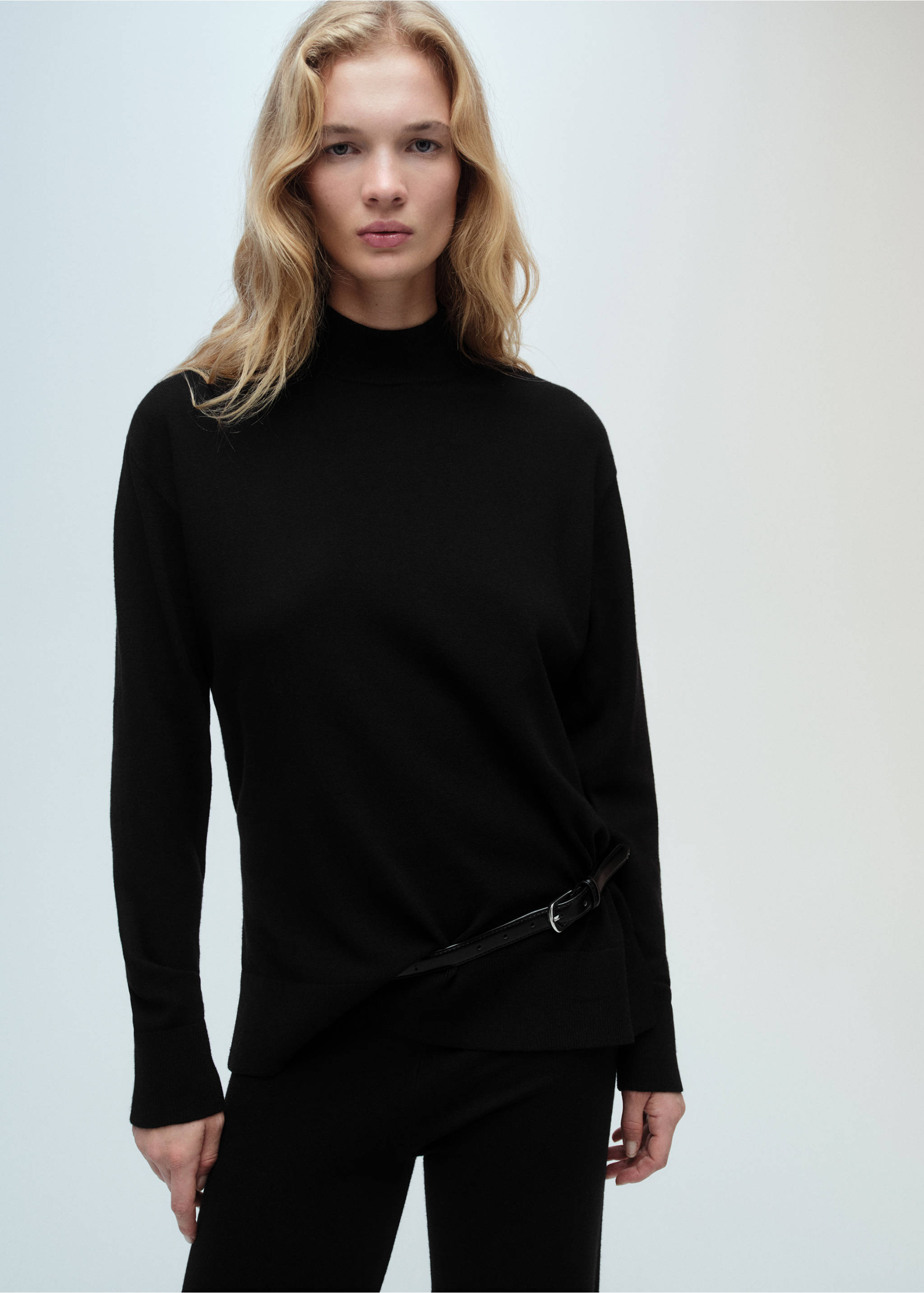Jersey punto cuello perkins - Plano medio, Negro. Ref: 87090430-00.