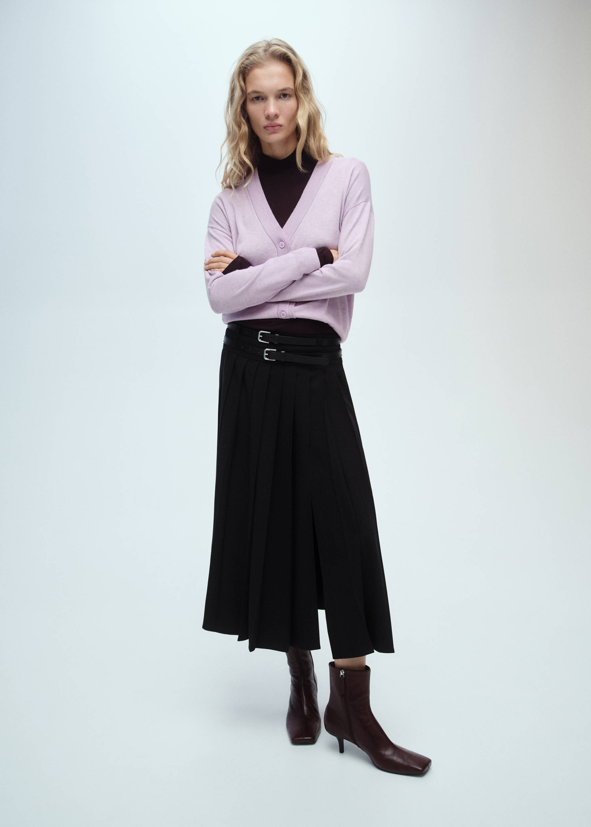 Strickcardigan mit V-Ausschnitt - Allgemeine Ansicht