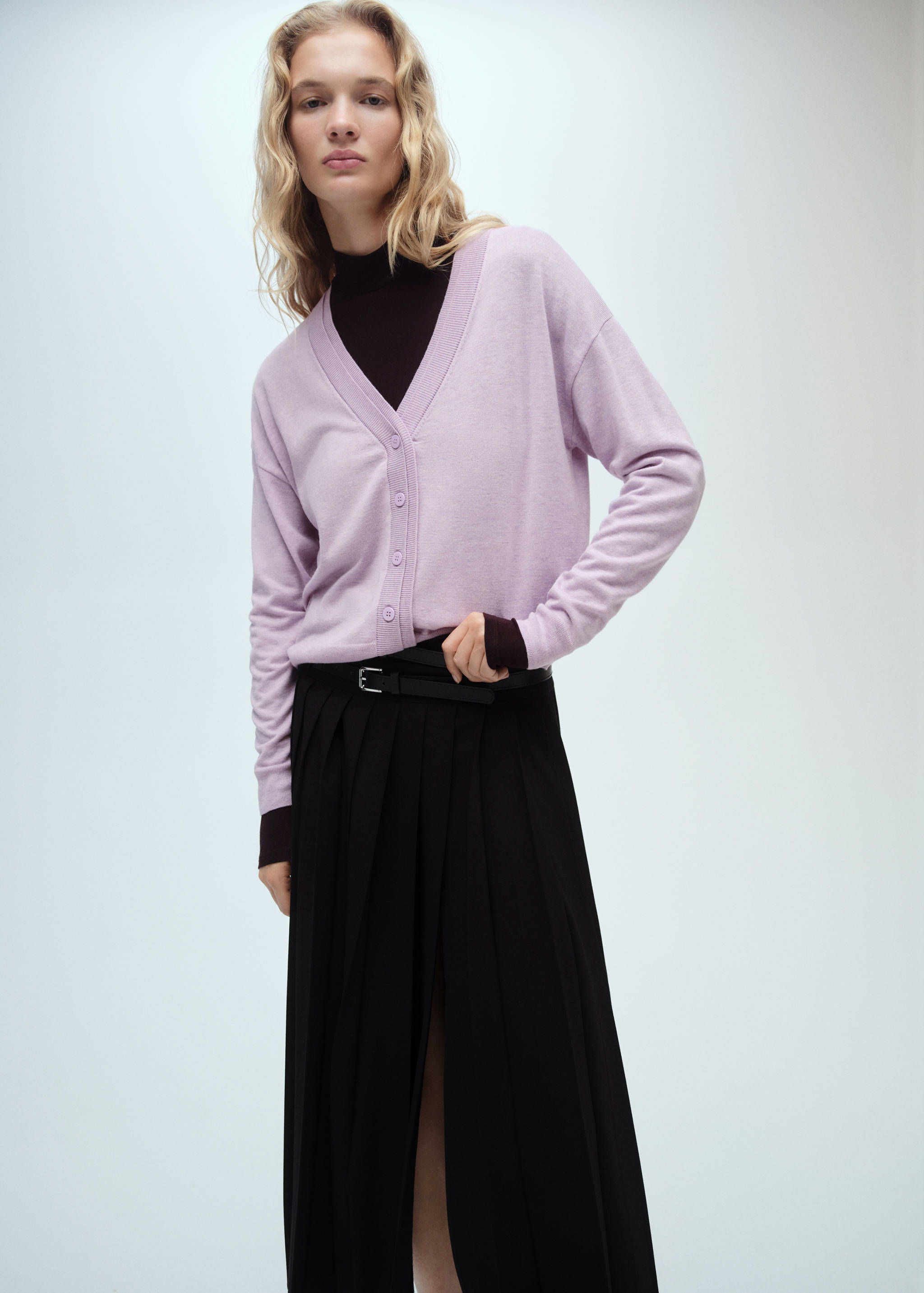 Strickcardigan mit V-Ausschnitt - Detail des Artikels 2