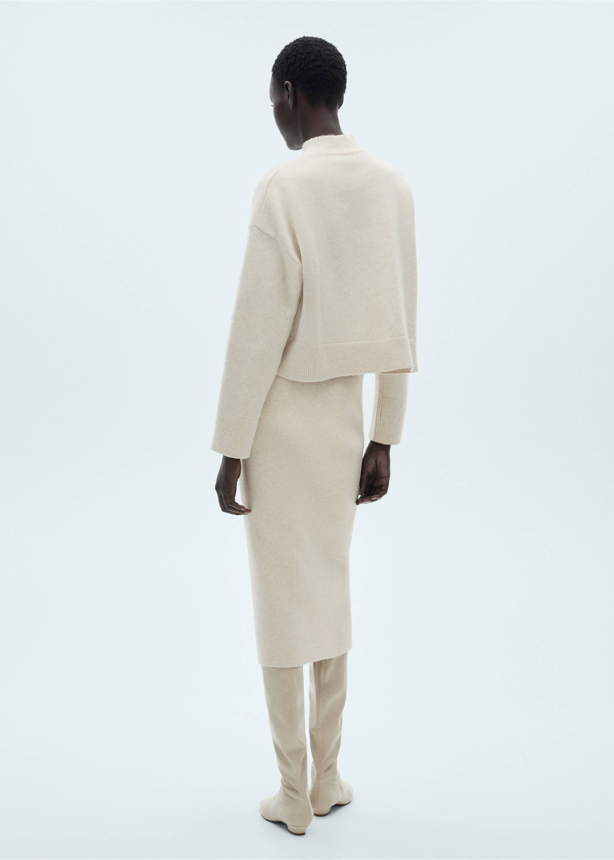 Zipper knit midi skirt - Reverse of the article, Sand. Ref: 87090435-00.