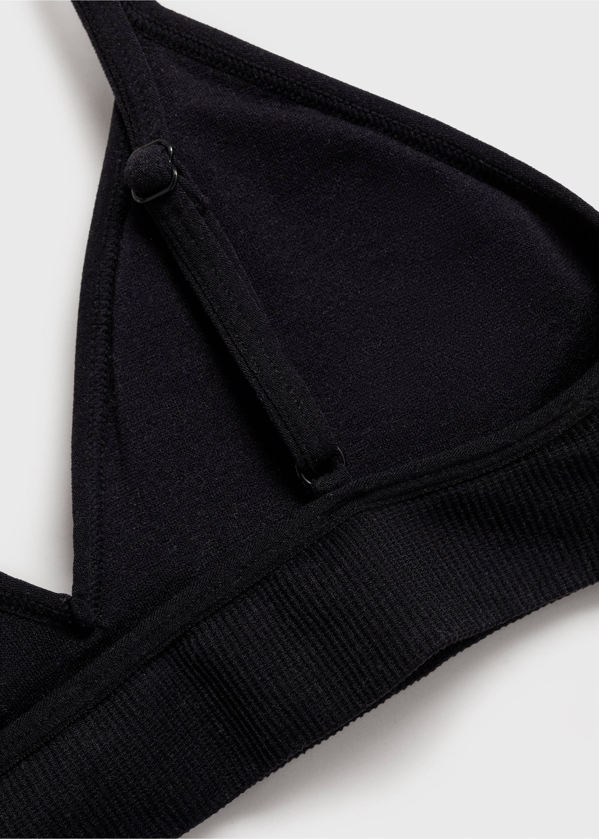 Soutien-gorge simple triangle - Détail de l'article 0, Noir. Ref: 87090445-00.