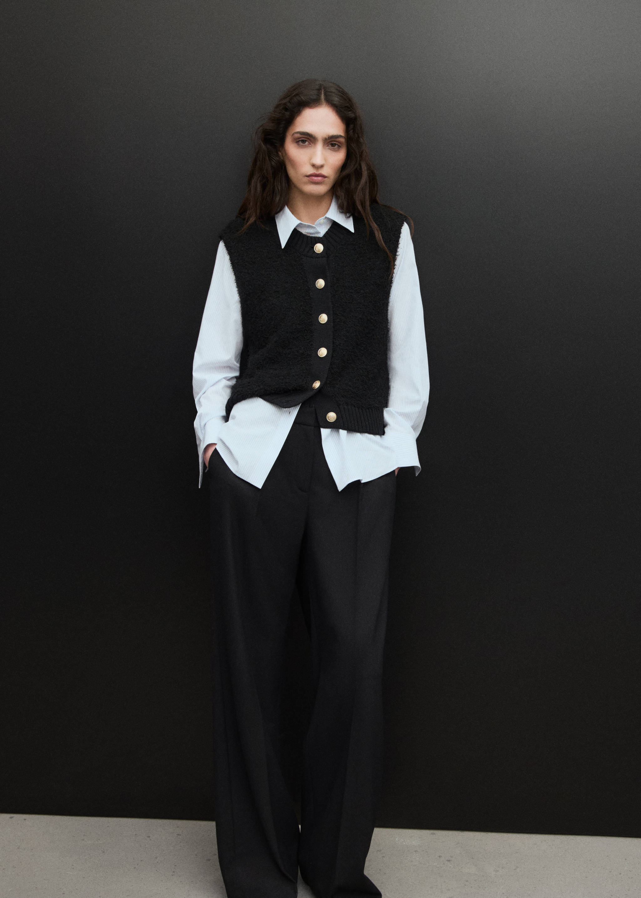 Kötött mellény gombokkal - A termék adatai 7