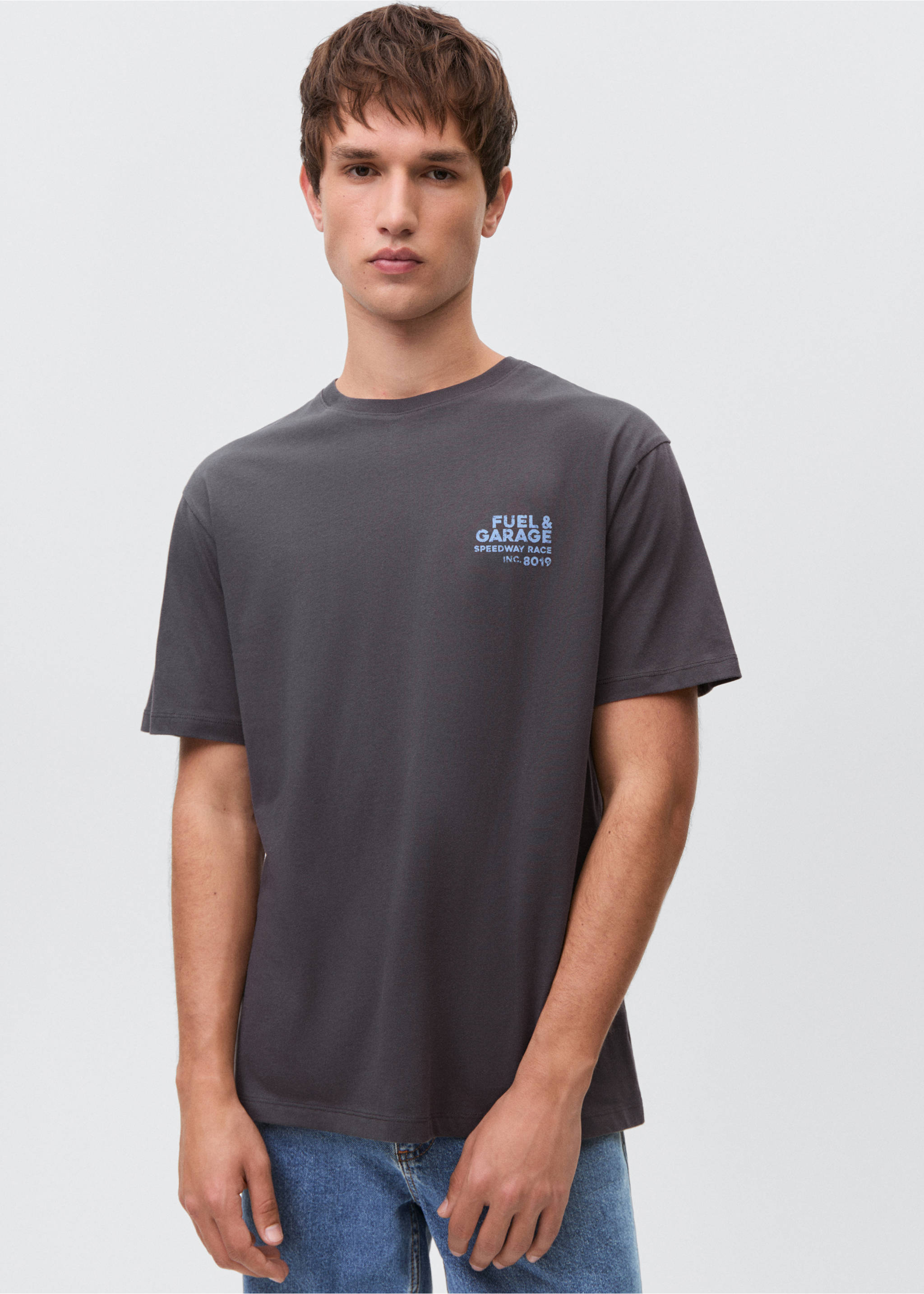 T-shirt en coton imprimé - Plan moyen, Gris anthracite. Ref: 87090456-00.