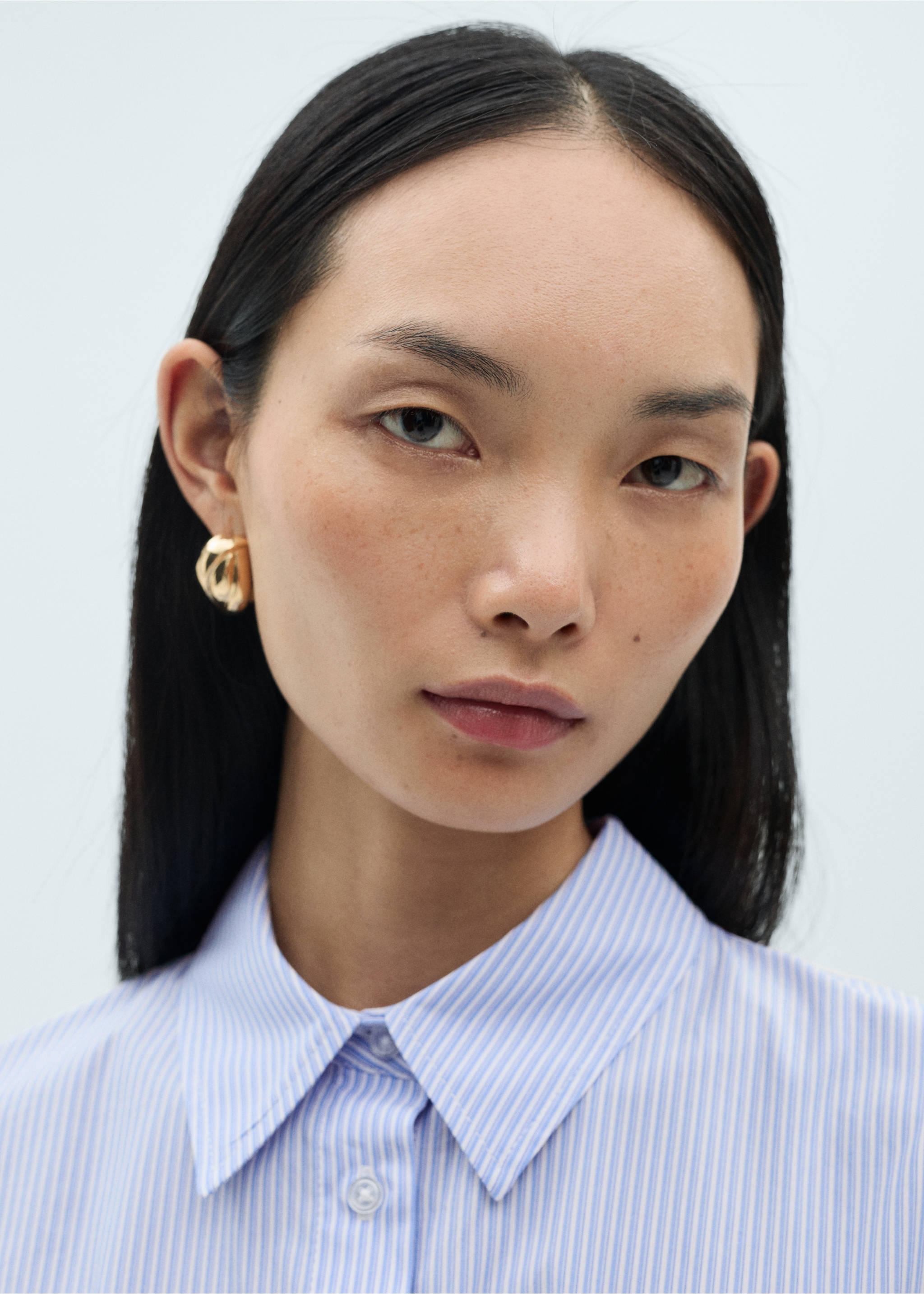 Vestido camisero detalle encaje - Detalle del artículo 1, Azul. Ref: 87090582-00.