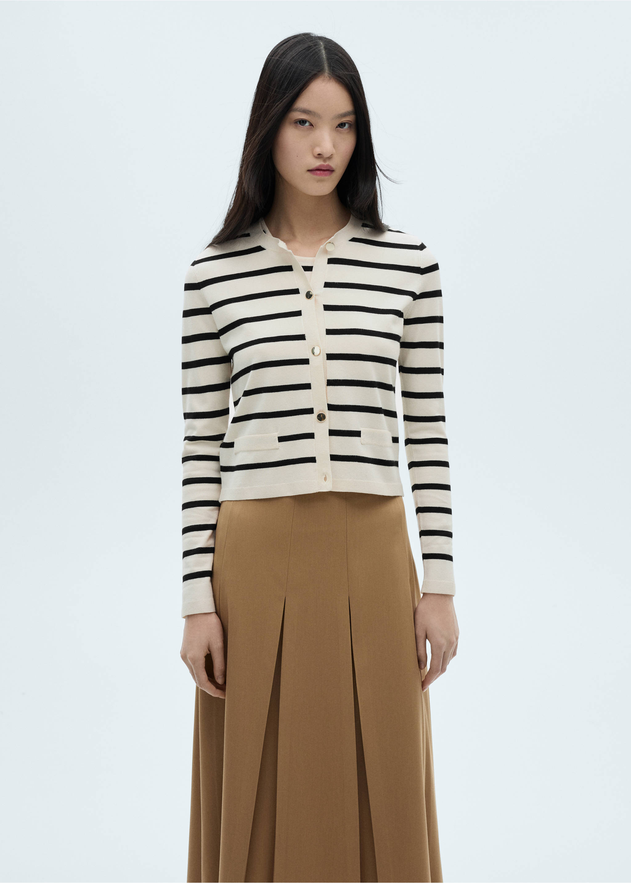 Striped knitted cardigan - Medium plane, Black. Ref: 87090585-00.