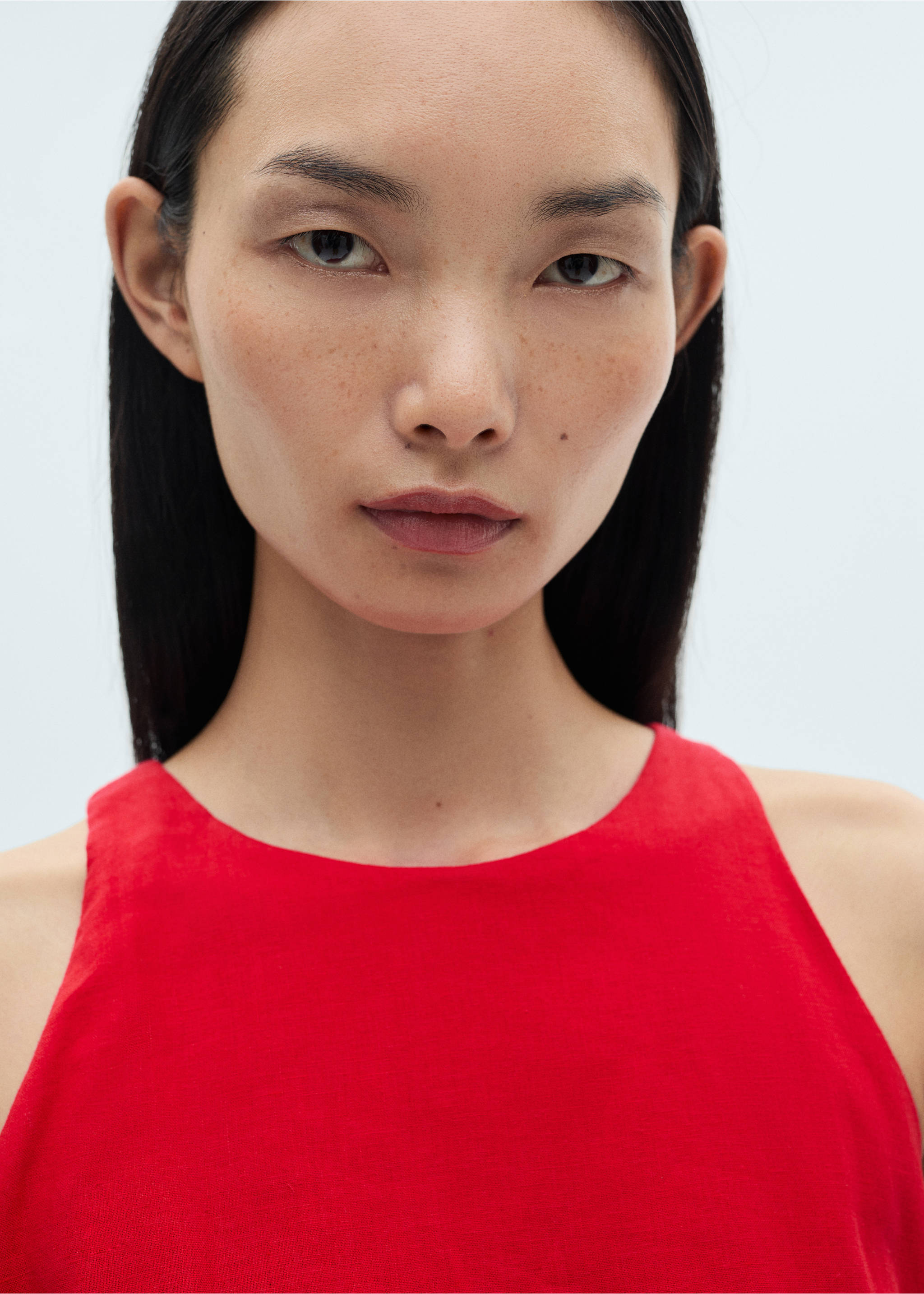 Linen dress with sarong skirt - Details of the article 1, Red. Ref: 87090589-00.