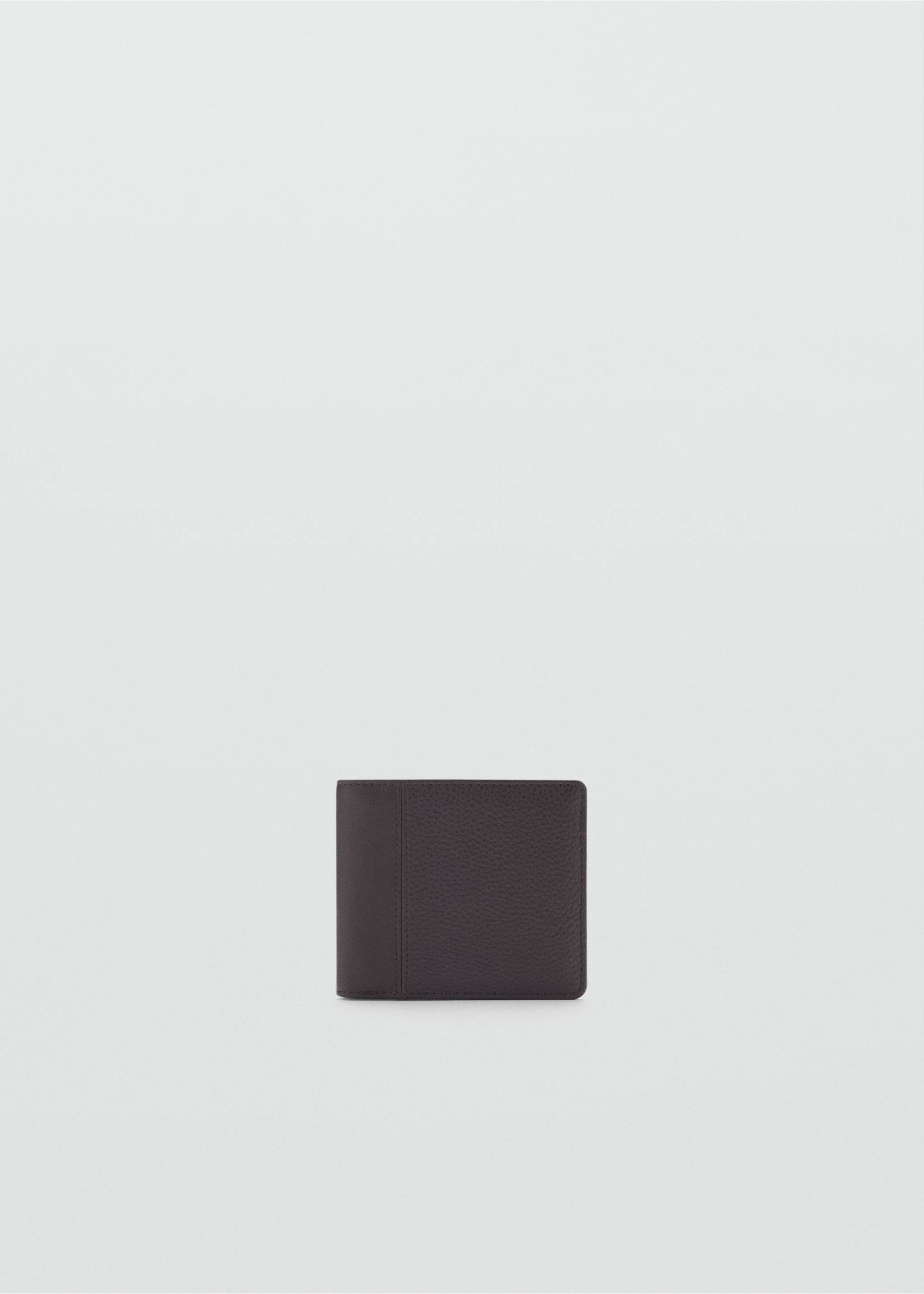 Wallet with embossed effect - Article without model, Brown. Ref: 87090603-00.