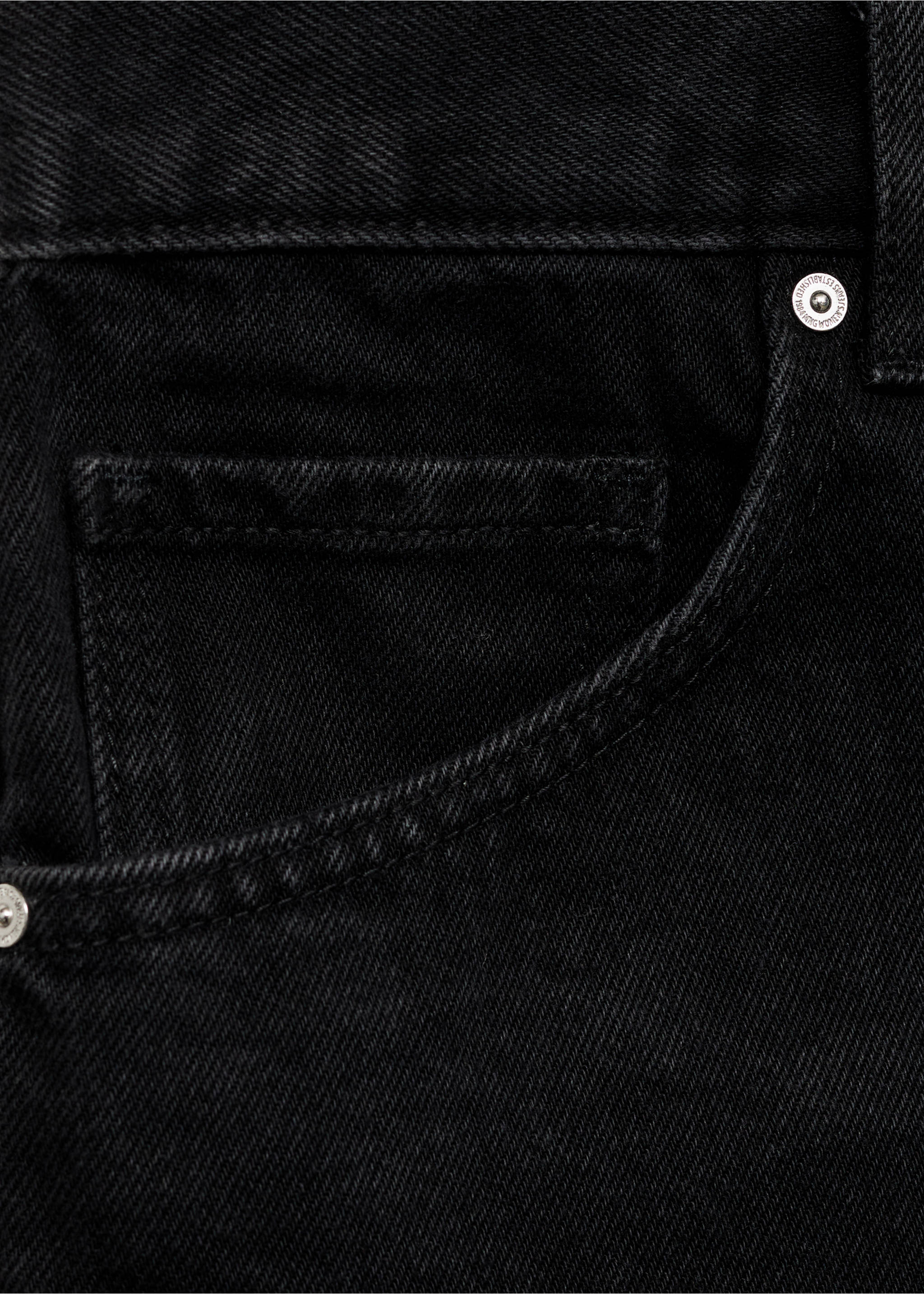 Shorts vaqueros tiro alto - Detalle del artículo 8, Denim negro. Ref: 87090611-00.