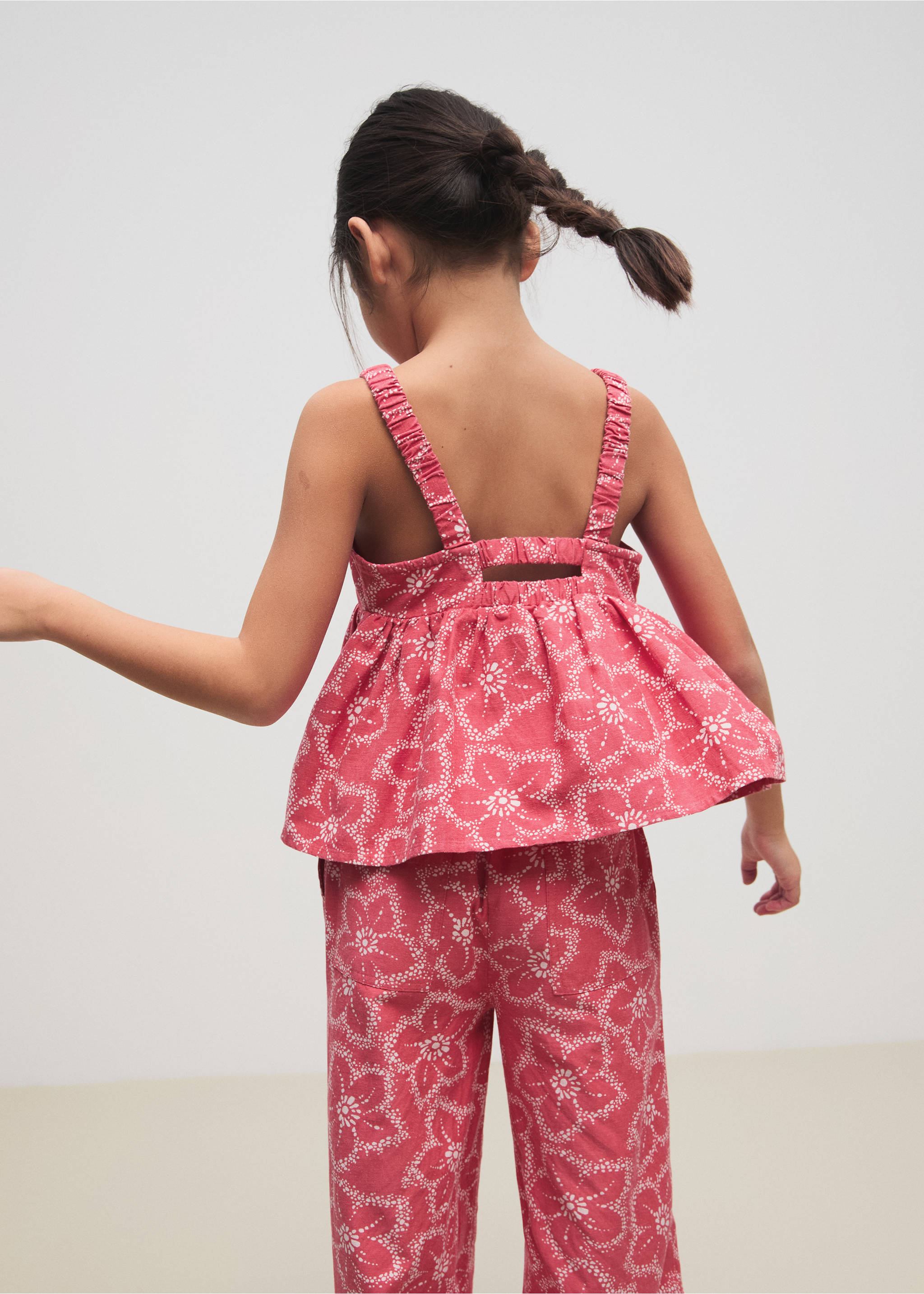 Floral print blouse - Details of the article 1, Strawberry. Ref: 87090618-00.