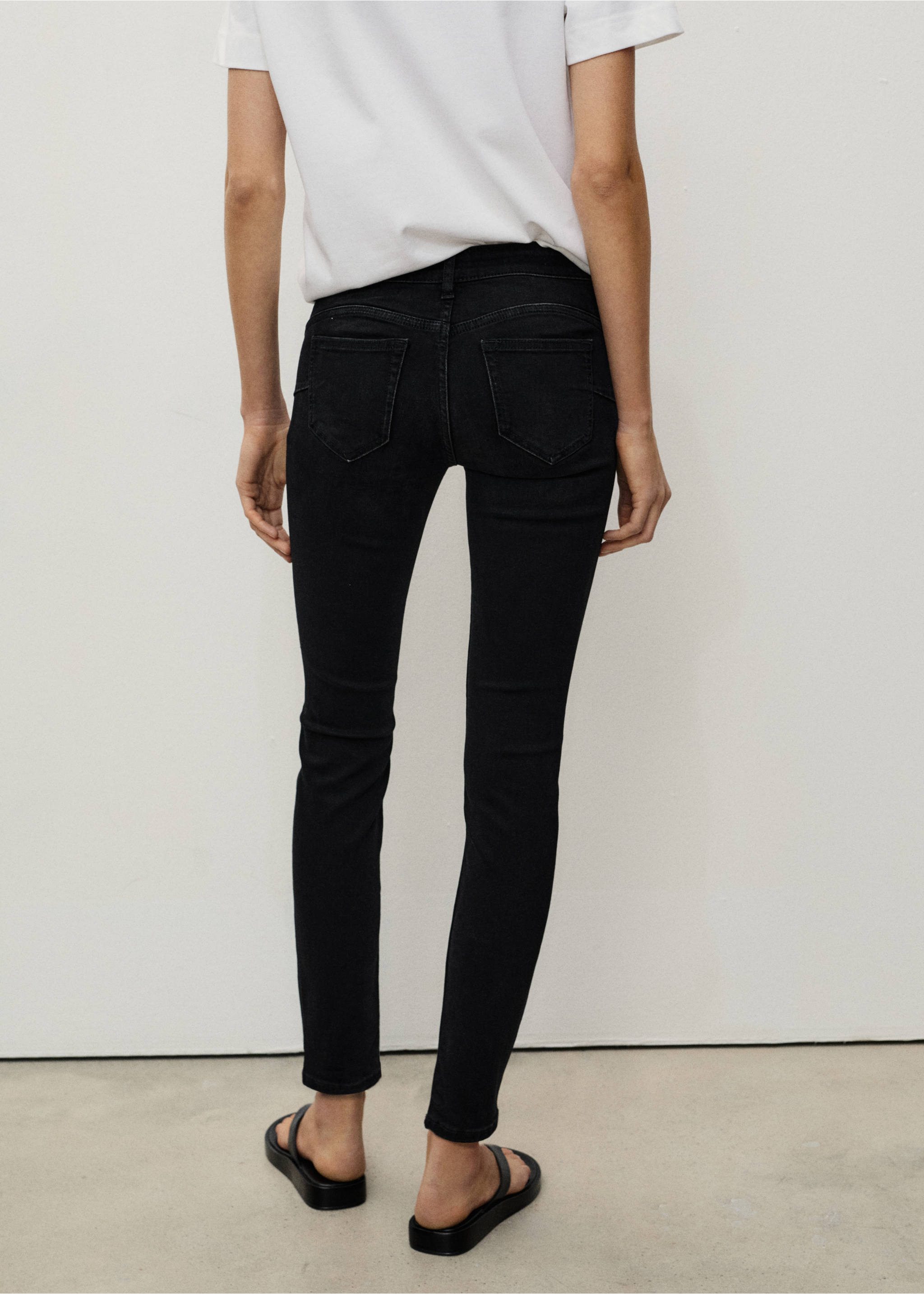 Push-up low-rise skinny jeans - Reverse of the article, Black denim. Ref: 87090648-00.