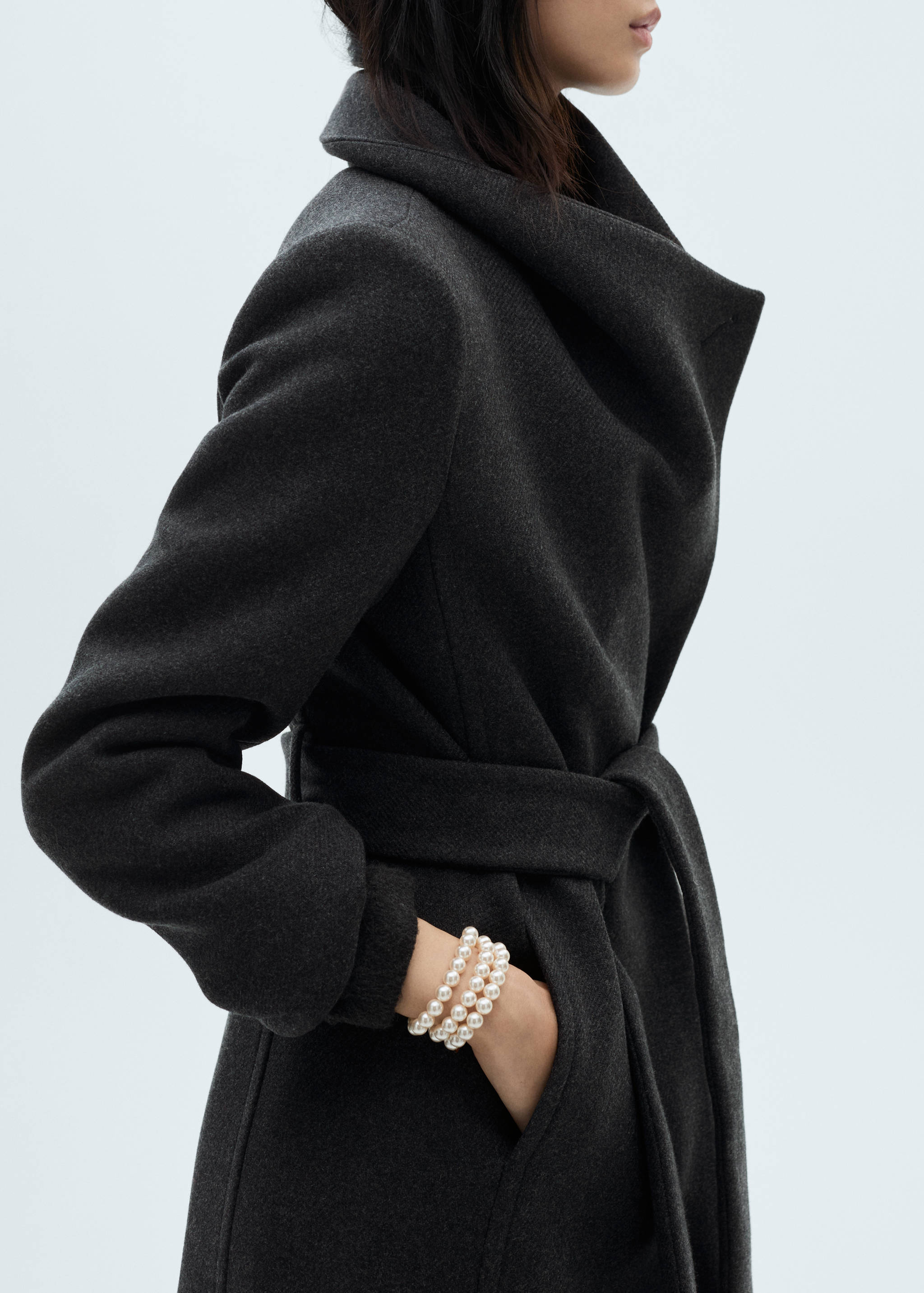 Wełniany płaszcz z paskiem - Szczegóły artykułu 6