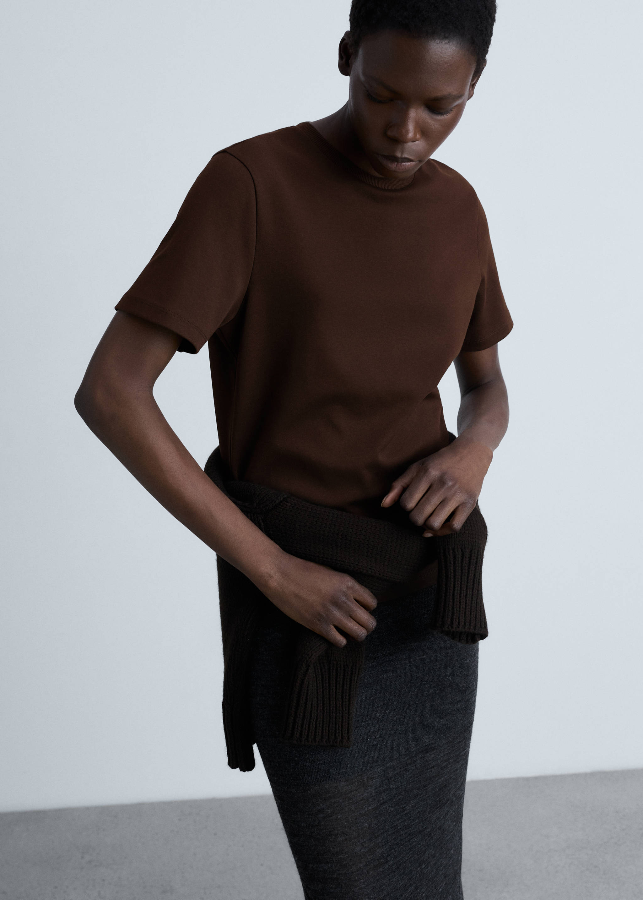 Kortärmad t-shirt bomull - Bild av mittparti