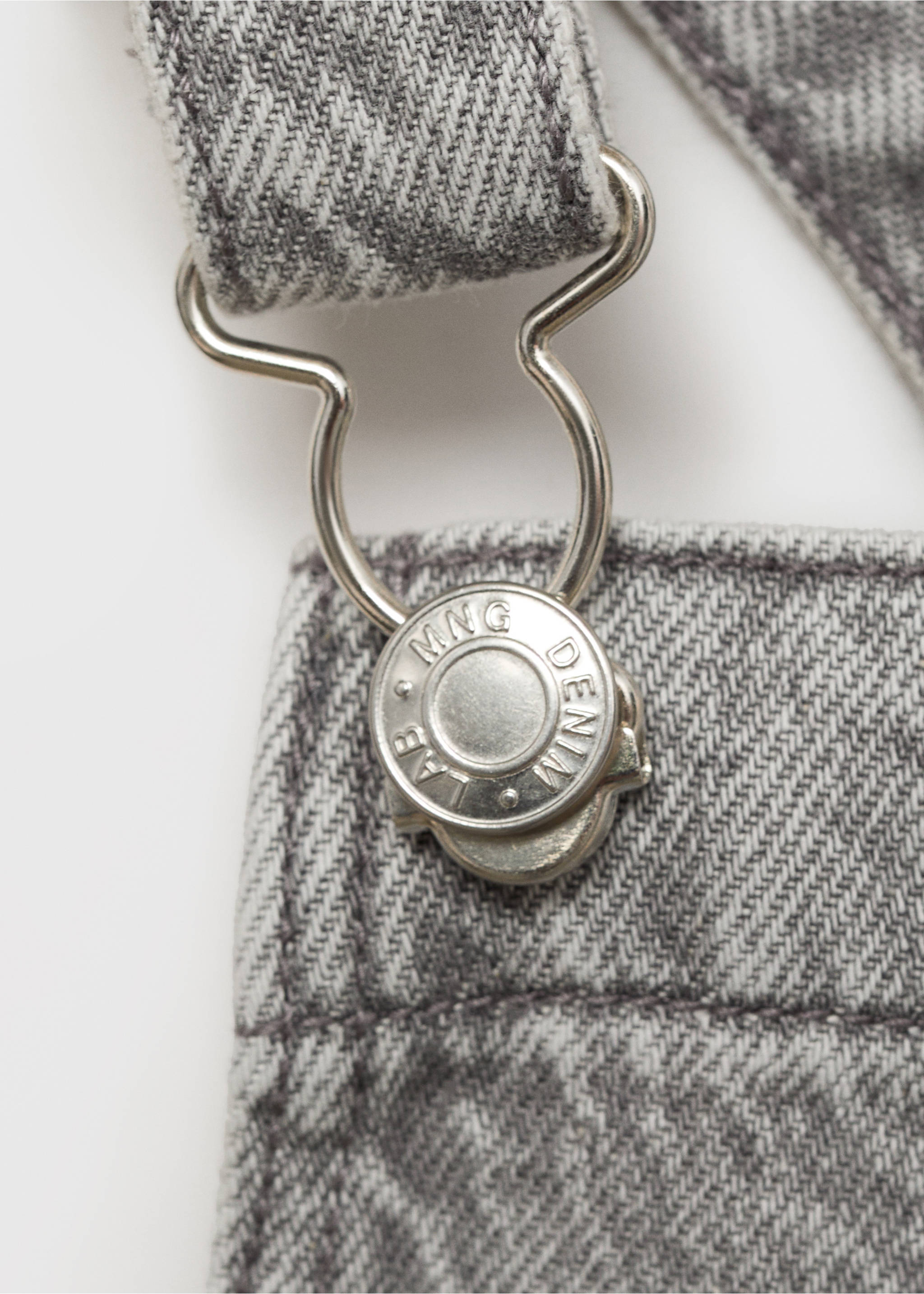 Robe chasuble courte en jean - Détail de l'article 8, Gris denim. Ref: 87091045-00.