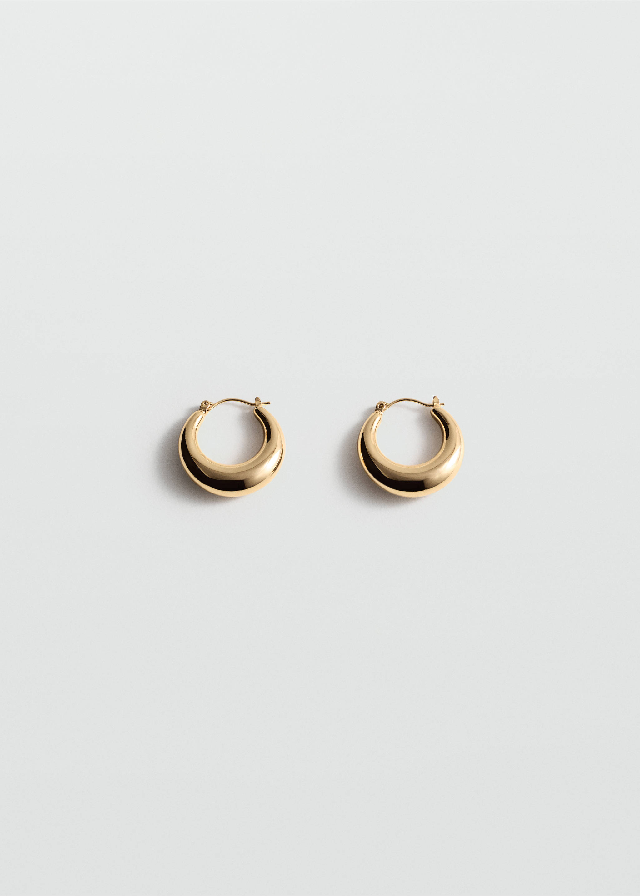 Pendientes aro volumen - Artículo sin modelo, Oro. Ref: 87091058-00.