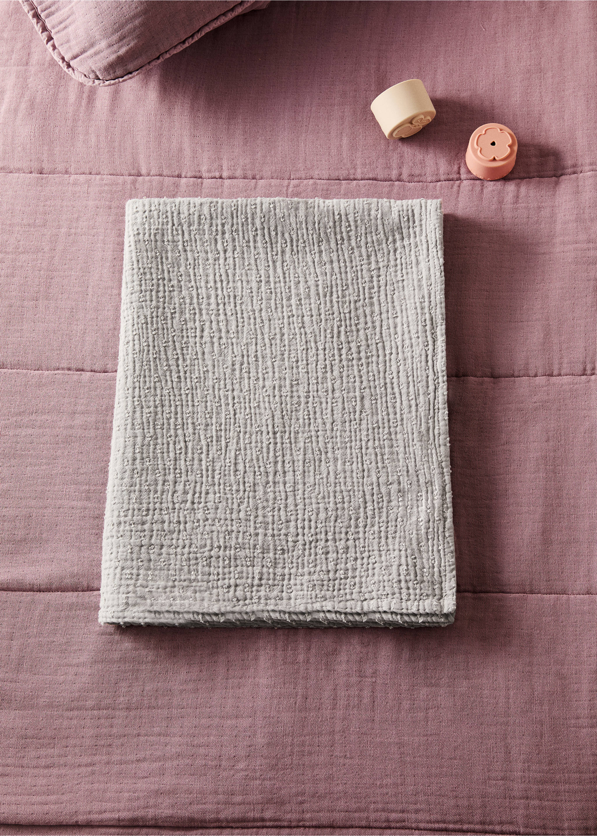Plumeti cotton children's blanket - General plane, Light/Pastel Grey. Ref: 87091522-00.