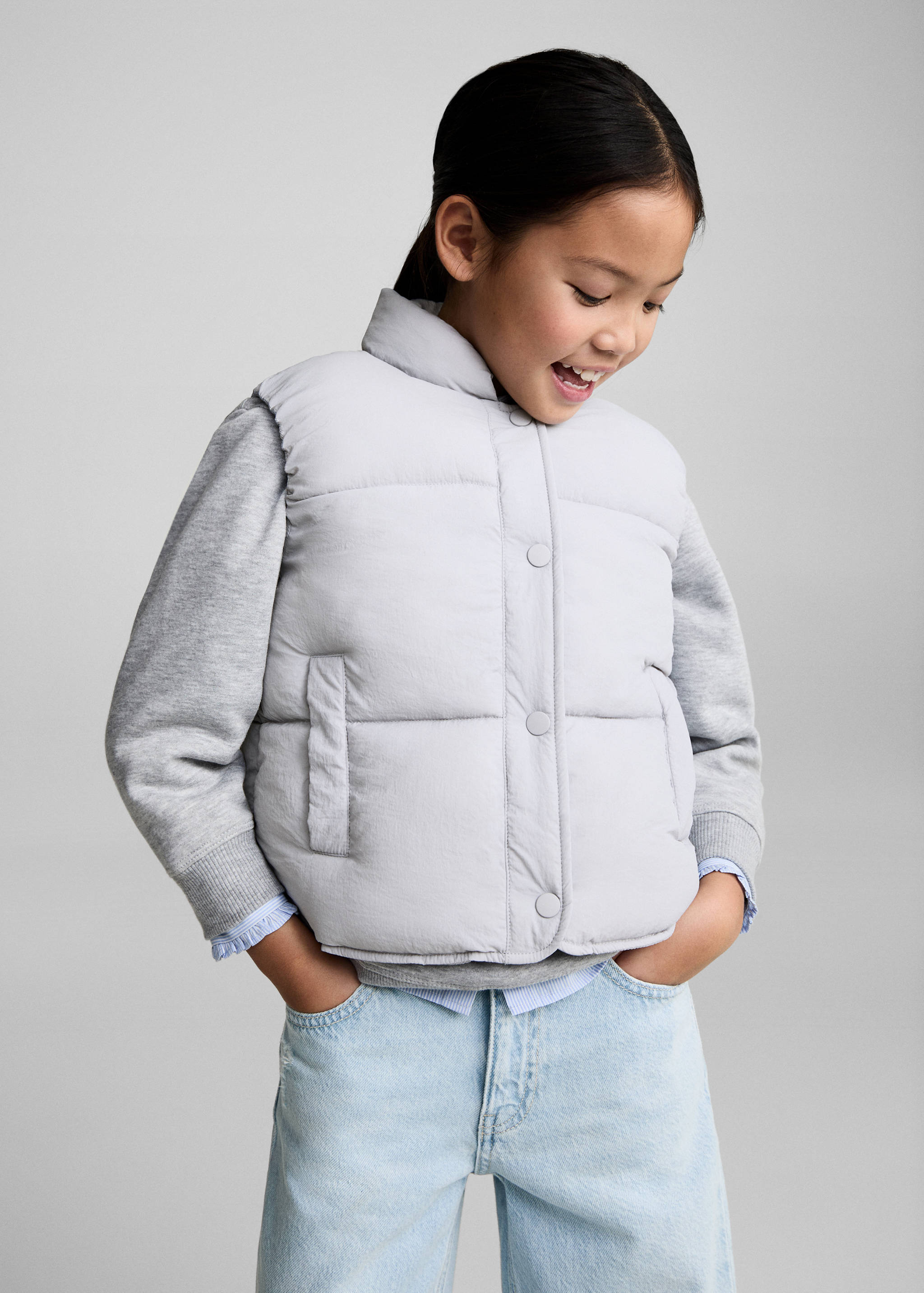 Quilted gilet with buttons - Medium plane