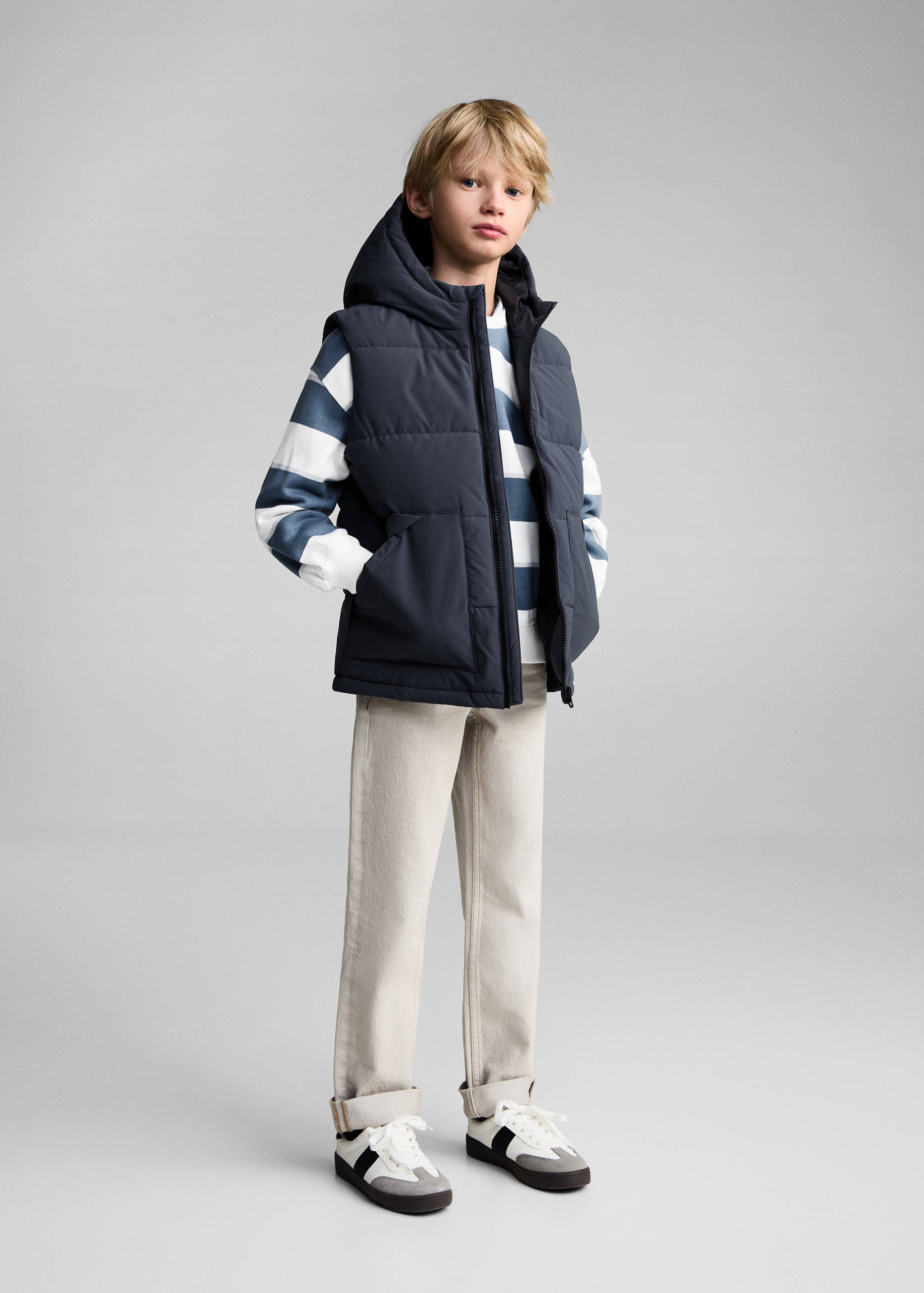 Quilted gilet with hood - General plane