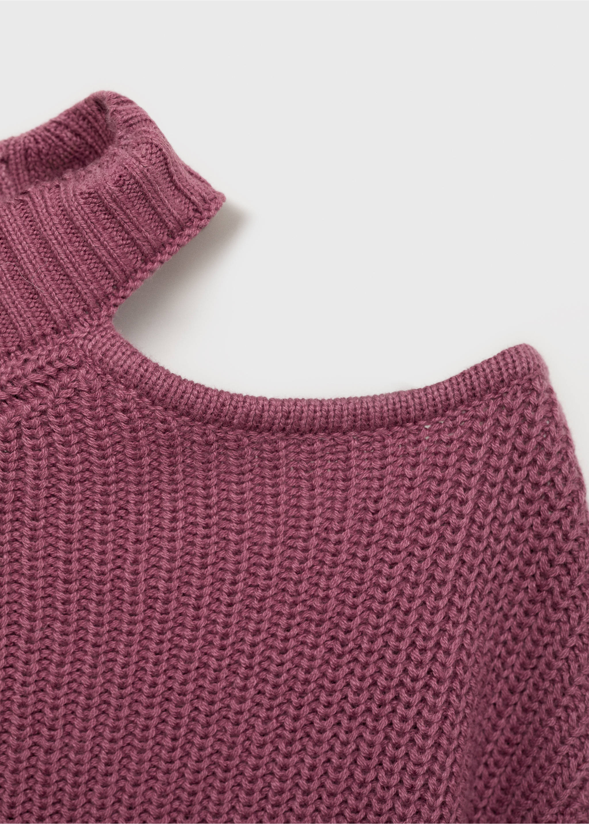 Asymmetrical sweater with shoulder opening - Details of the article 8, Purple. Ref: 87092537-00.