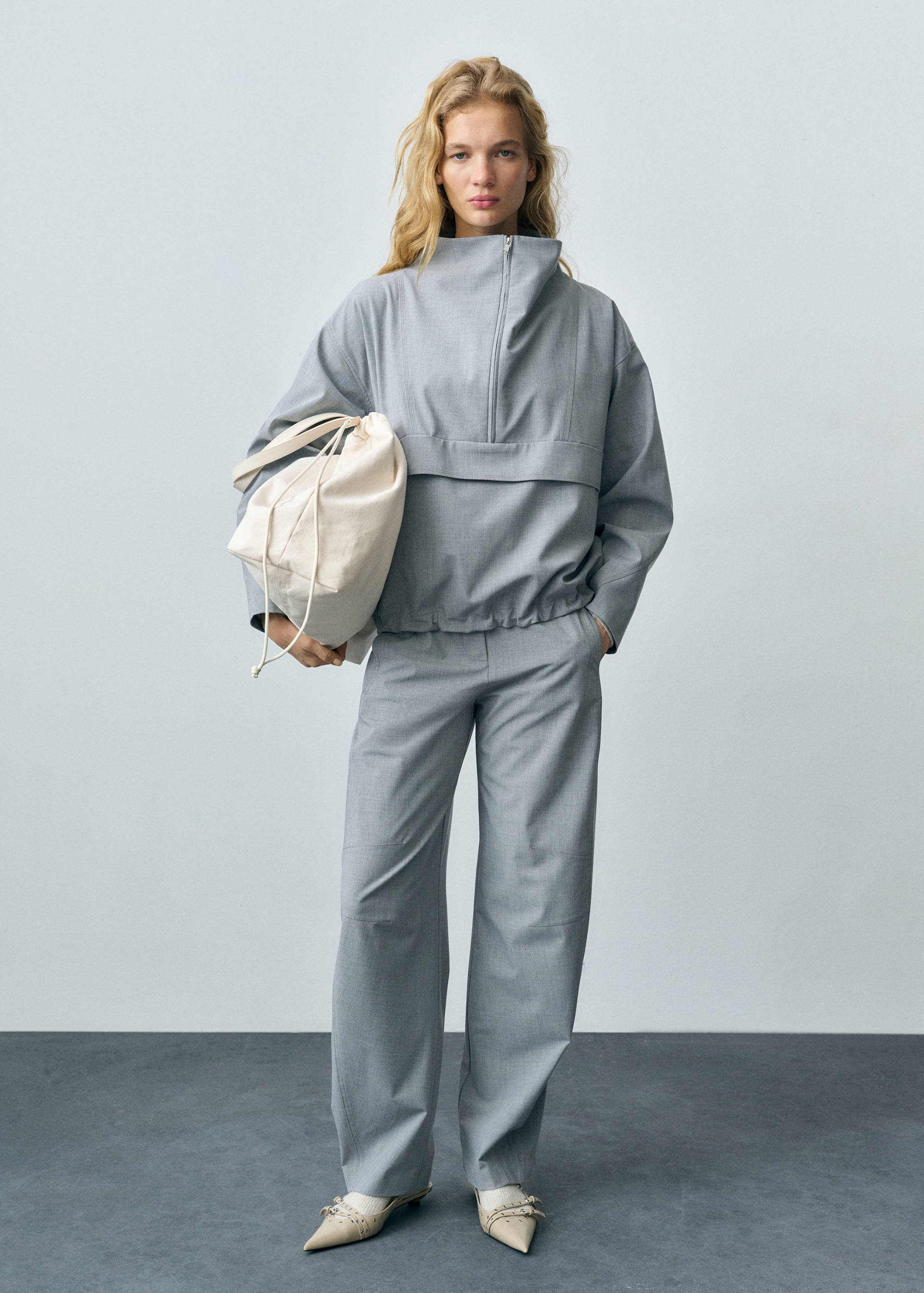 Oversized parka with zip - General plane