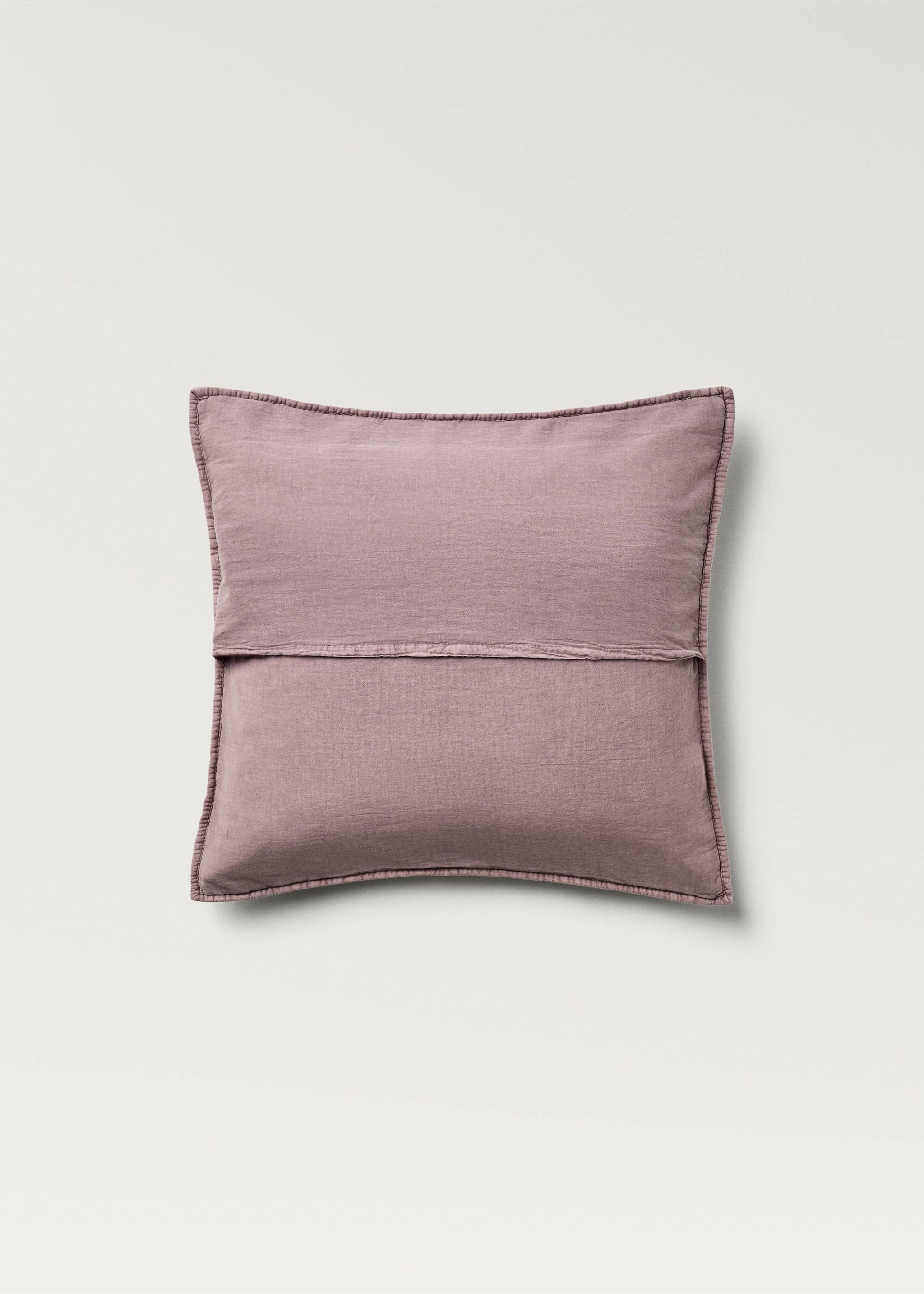 Mauve cushion cover showing the back with an envelope closure., Plum. Ref: 87092908-00.